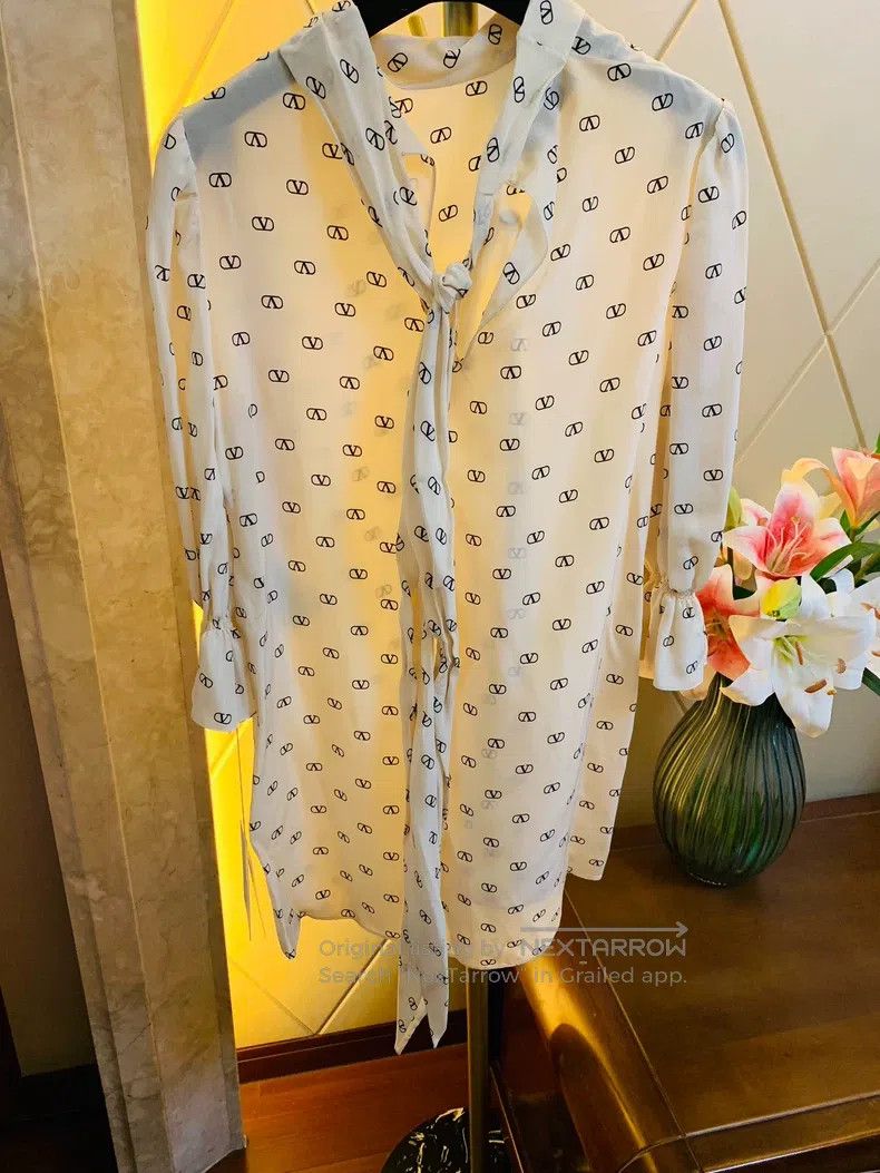 Valentino Valentino Mulberry silk shirt Size S / US 4 / IT 40 - 1 Thumbnail