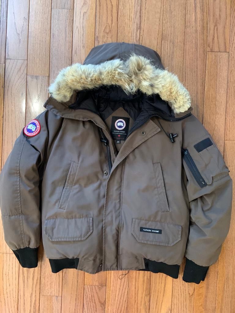 Pre-owned Canada Goose Chilliwack Bomber In Brown | ModeSens
