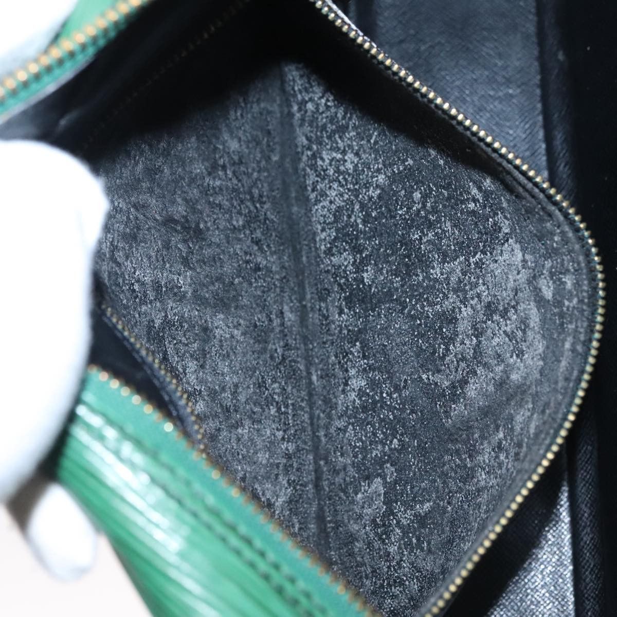 Louis Vuitton LOUIS VUITTON Epi Trocadero 27 Shoulder Bag Green M52314 Size ONE SIZE - 11 Thumbnail
