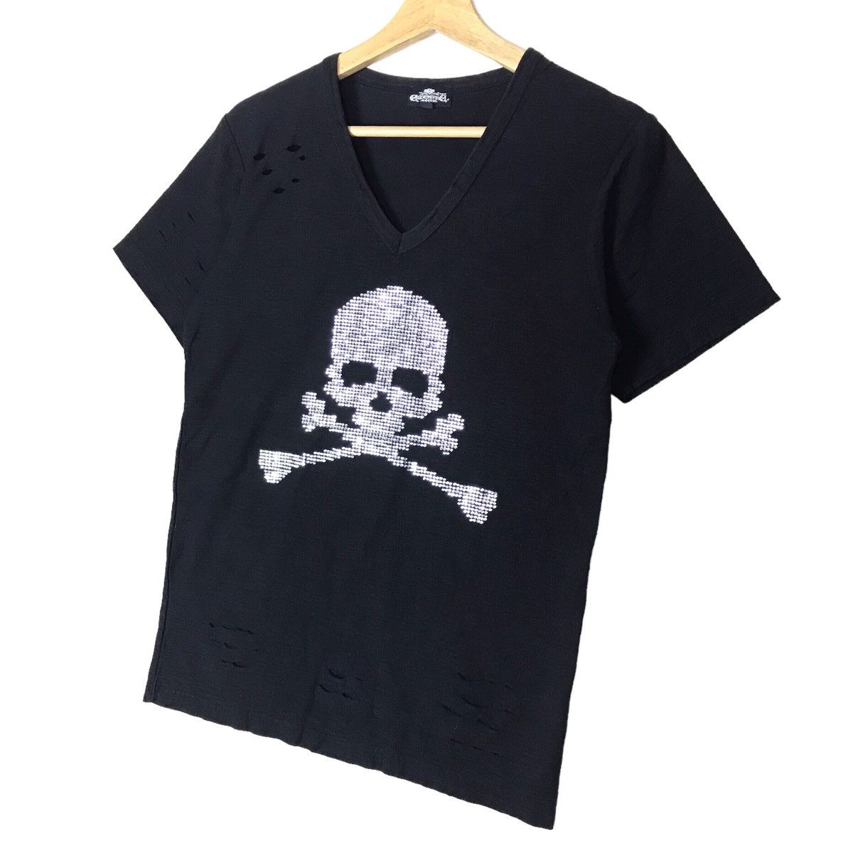 Japanese Brand Japanese Clothing Gothic Punk Skull Vneck Shirt Size US M / EU 48-50 / 2 - 5 Thumbnail