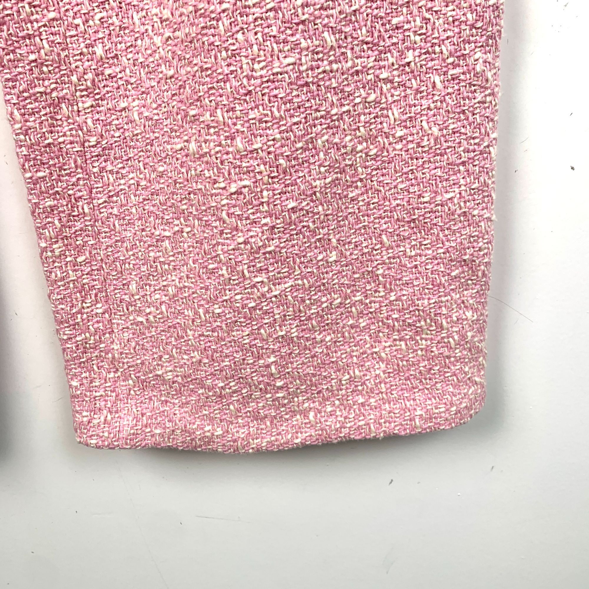 Miu Miu H11412 Miu Miu Pink Bouclé Wide-Leg Pants Size 28" / US 6 / IT 42 - 4 Thumbnail