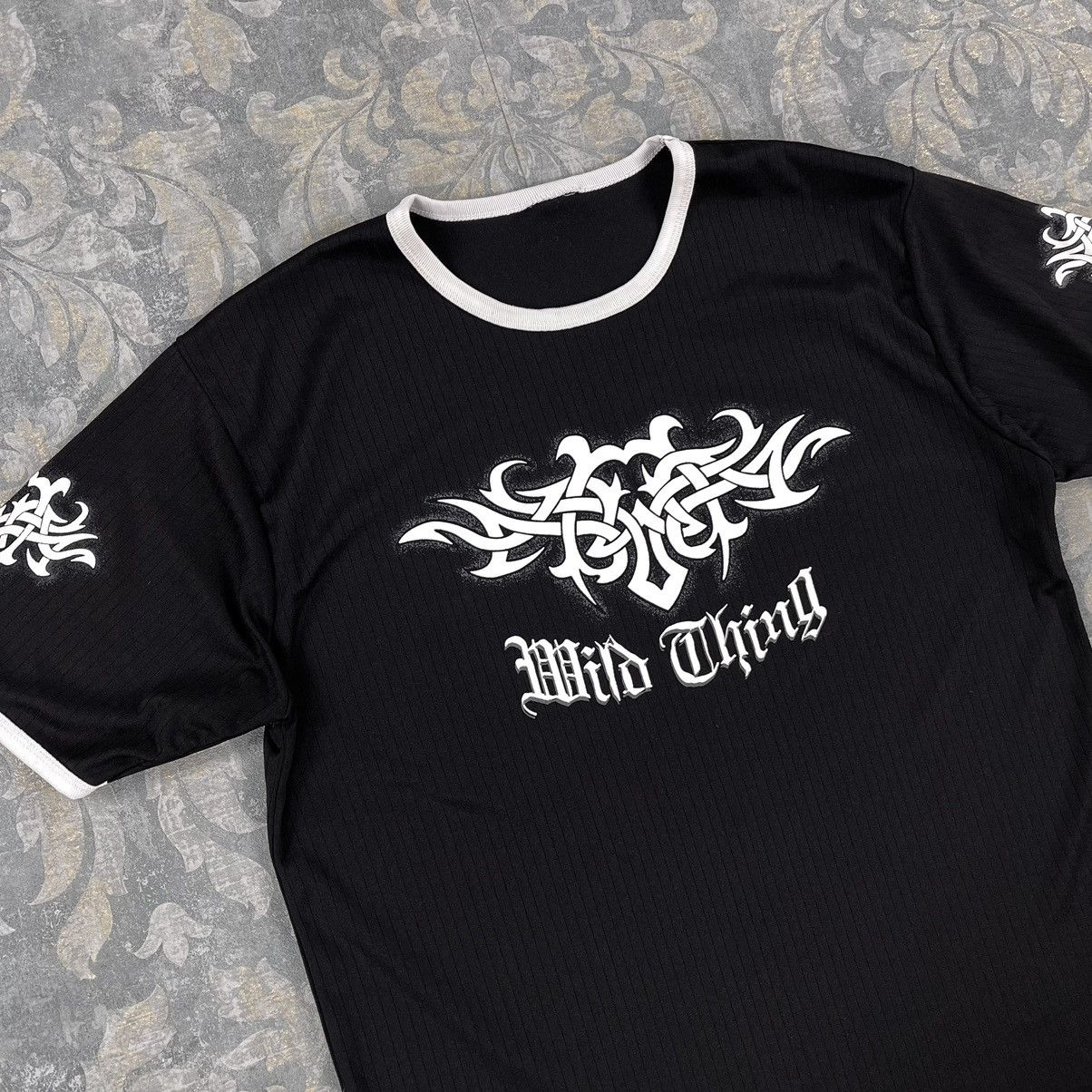 Japanese Brand × Vintage Y2K TRIBAL ‘WILD THING’ TEE T-SHIRT CYBER GOTH PUNK EMO Size US XL / EU 56 / 4 - 2 Thumbnail
