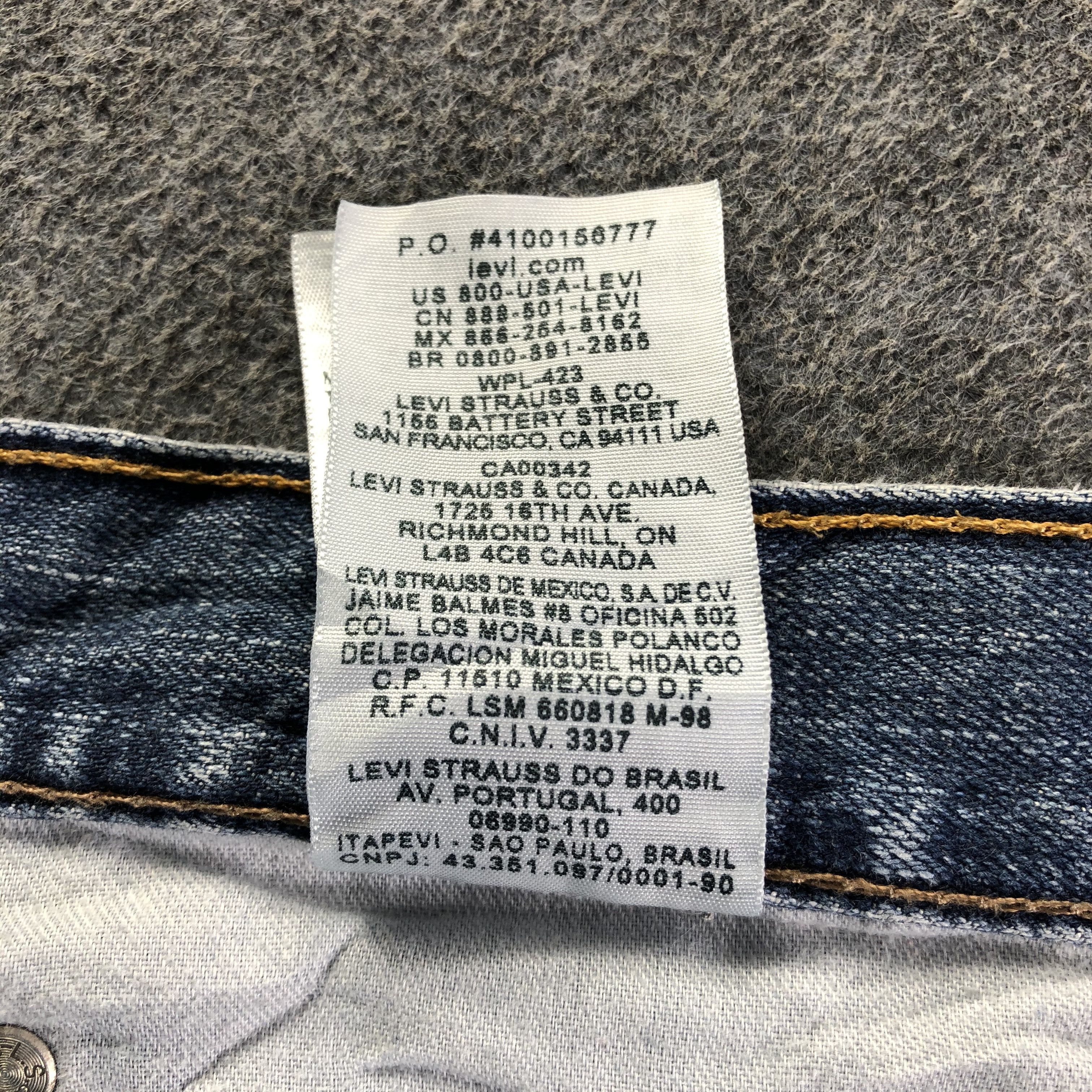 Levi's Vintage Blue Wash Levis 569 Jeans-J4107 Size US 43 - 11 Thumbnail
