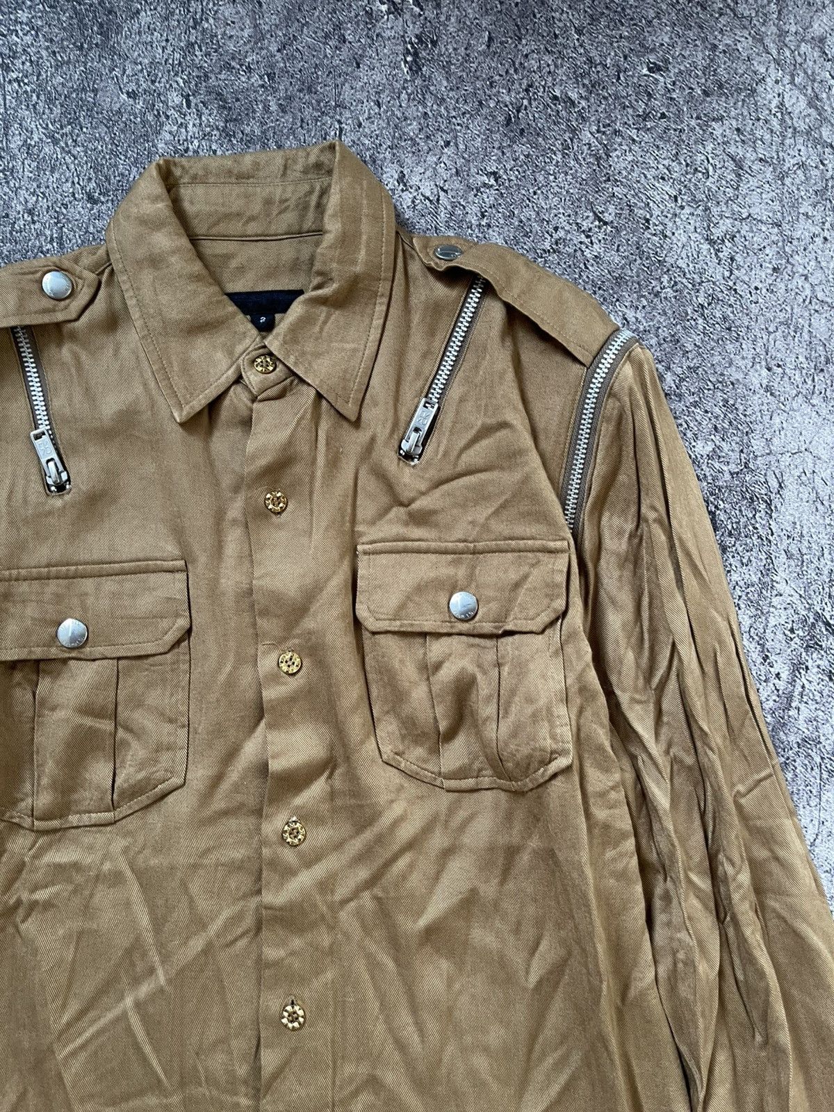 Japanese Brand AVANT GARDE STYLE” MULTI ZIPPER BUTTON SHIRT Size US M / EU 48-50 / 2 - 4 Thumbnail