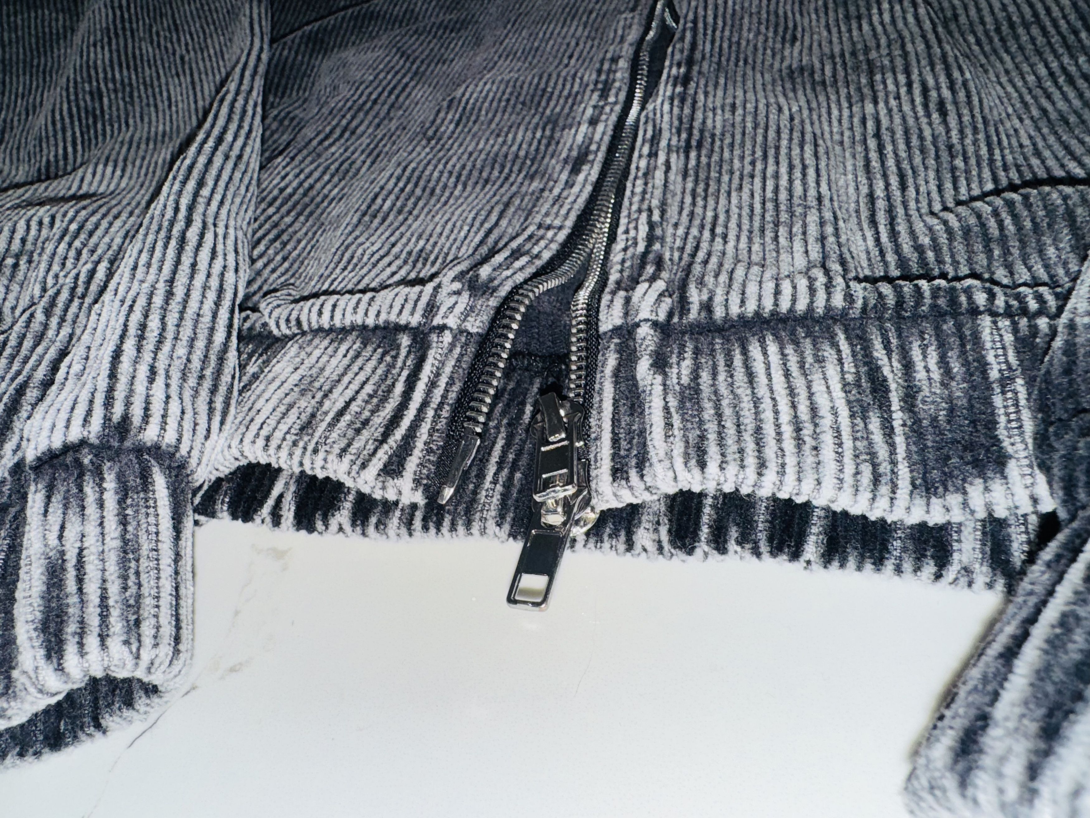 Other Texturized Corduroy Cropped Zip-Up Size US S / EU 44-46 / 1 - 3 Thumbnail