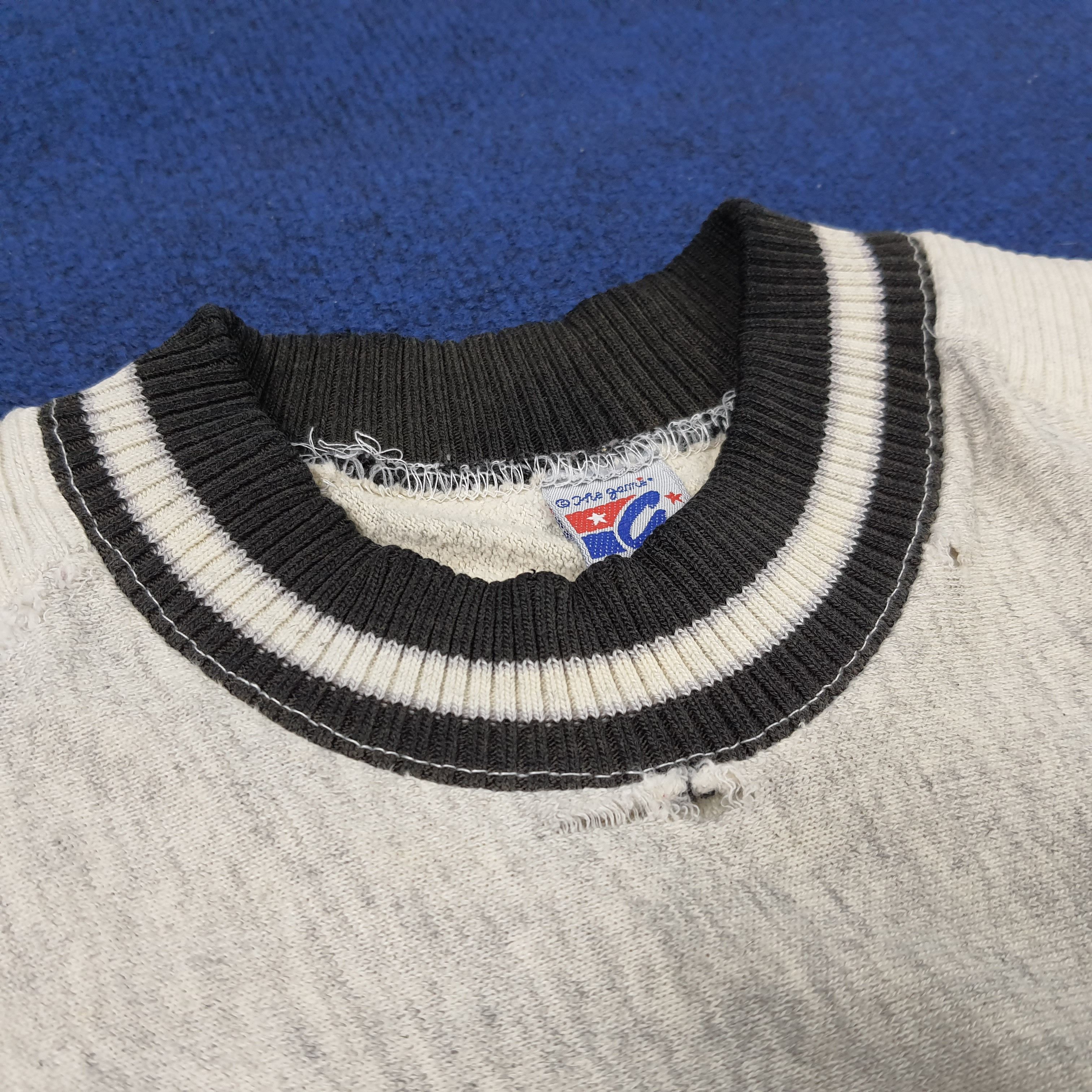 Vintage Vintage RAIDERS Los Angeles Sweatshirts Size US M / EU 48-50 / 2 - 4 Thumbnail