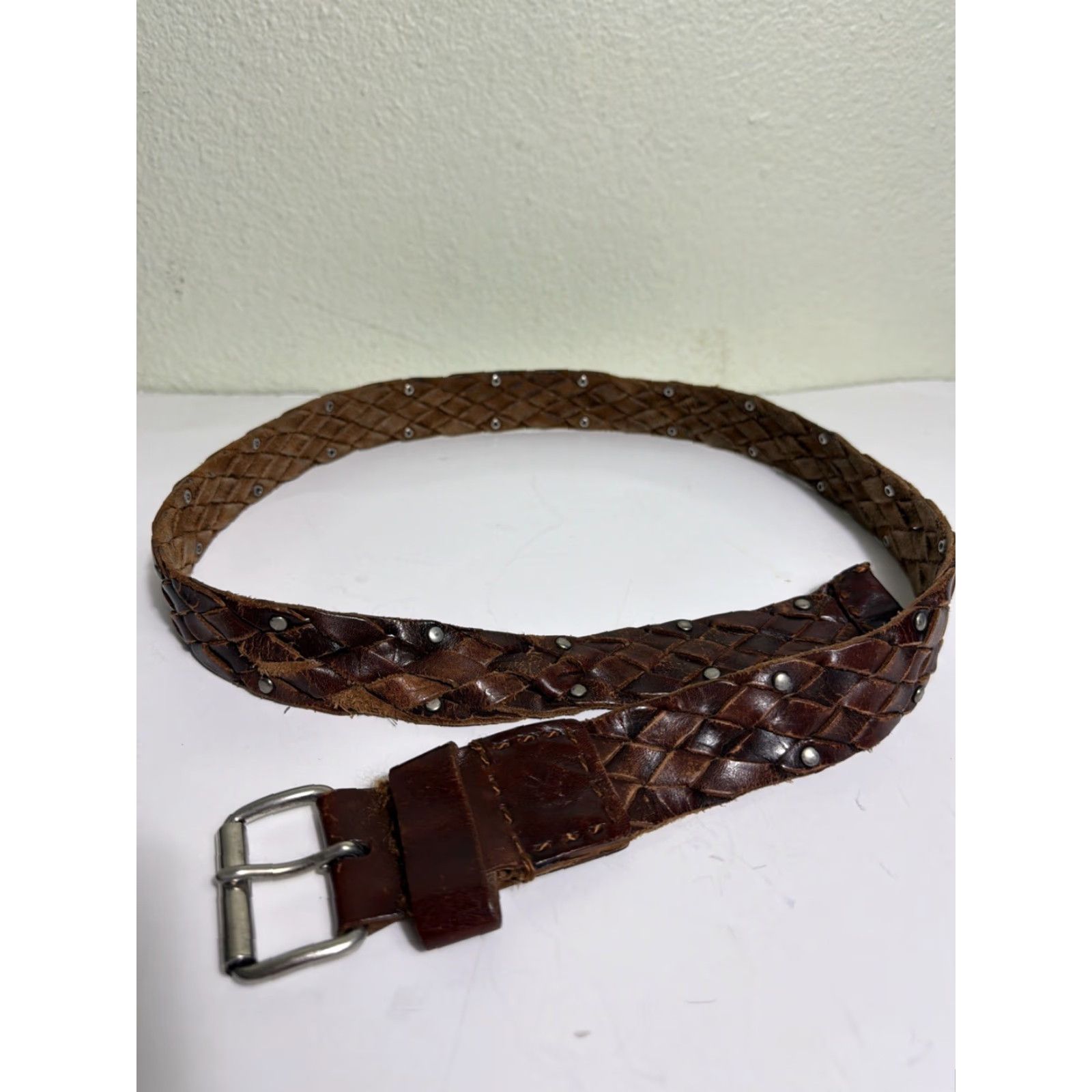 American Eagle Outfitters VINTAGE American Eagle Belt Womens S/M Brown Leather Studded Woven Brass Buckle Boho Size ONE SIZE - 2 Thumbnail