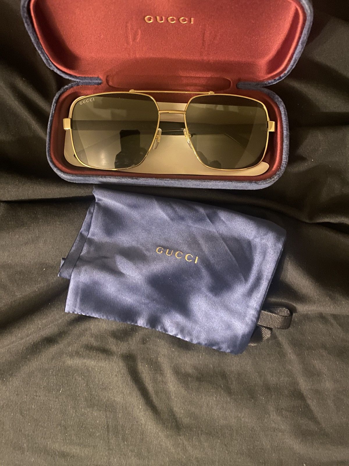 Gucci Black and gold polarized Gucci sunglasses Size ONE SIZE - 1 Thumbnail