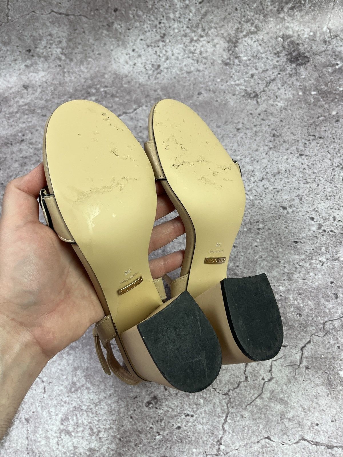 Gucci Gucci Marmont Block Heel Sandals Beige Leather GG Logo🇮🇹Heels Size US 8 / IT 38 - 12 Thumbnail