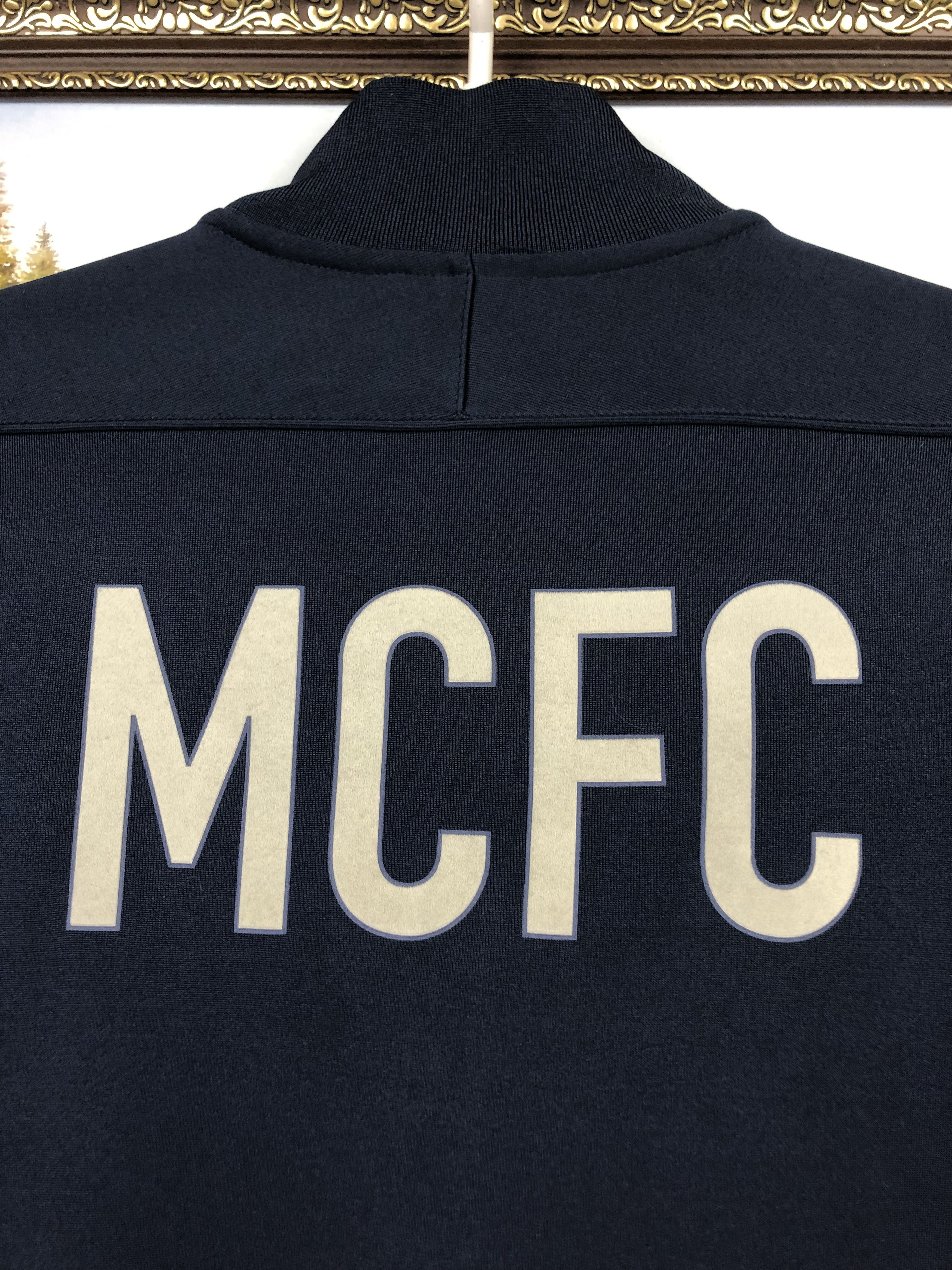 Nike Vintage Nike Manchester City Football Jacket Soccer Track Size US L / EU 52-54 / 3 - 12 Thumbnail