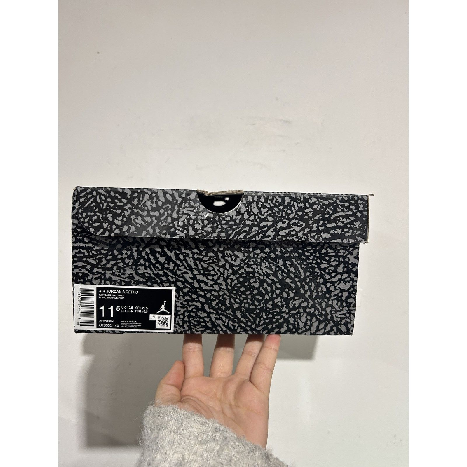 Jordan Brand JORDAN 3 RETRO MIDNIGHT NAVY SIZE 11.5 PREOWNED Size US 11.5 / EU 44-45 - 9 Thumbnail