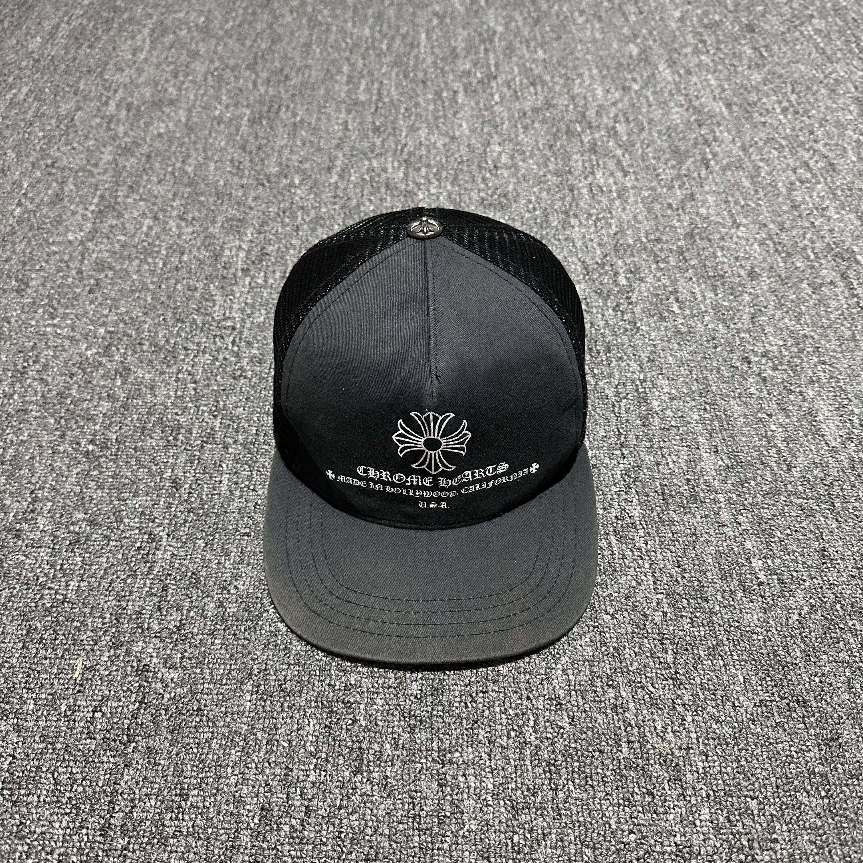 Chrome Hearts Chrome Hearts Trucker Hats Size ONE SIZE - 1 Thumbnail