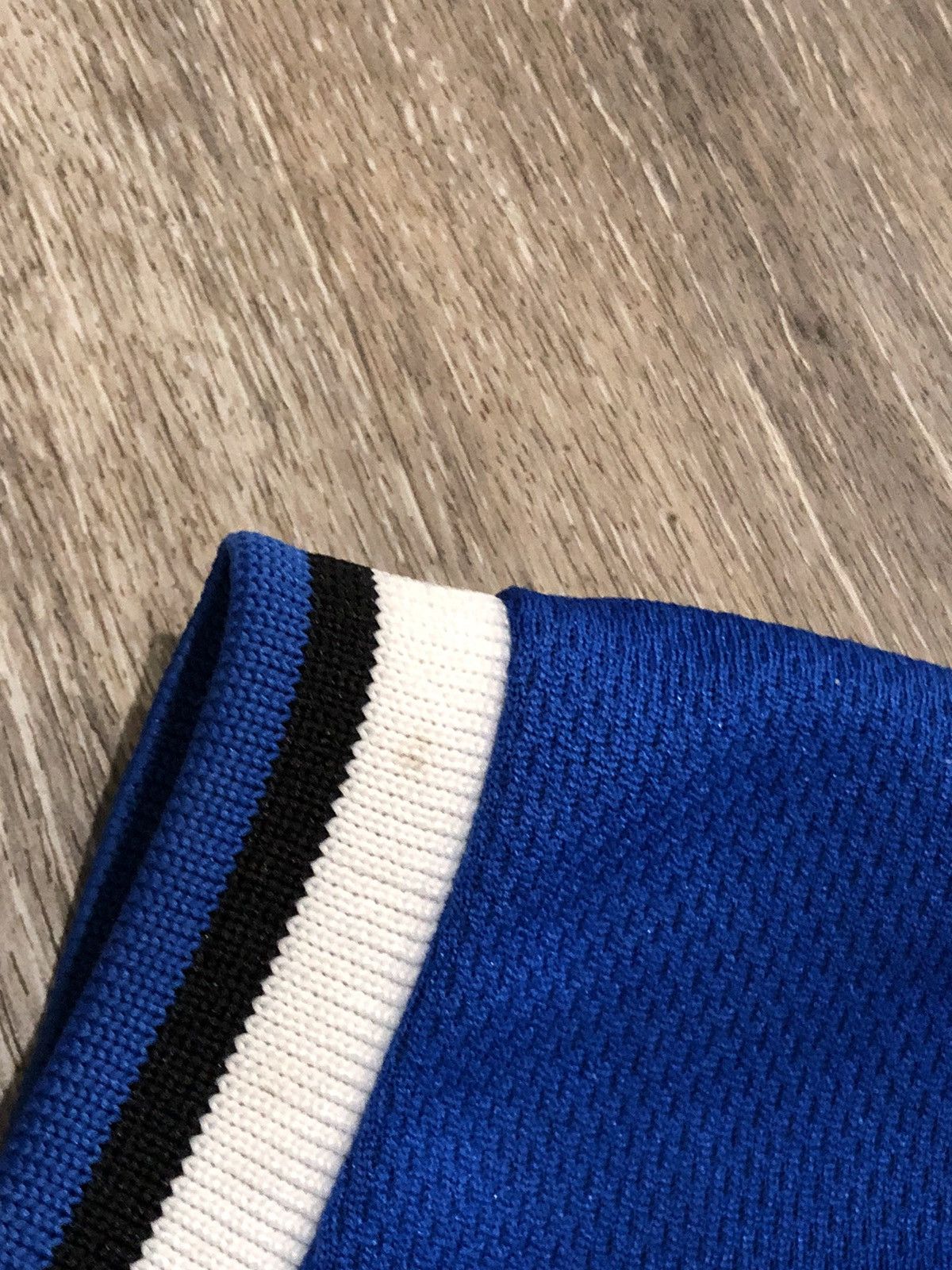 Colosseum Athletics Kentucky Wildcats Basketball Jersey Mens XL UK Vtg Size US XL / EU 56 / 4 - 9 Thumbnail
