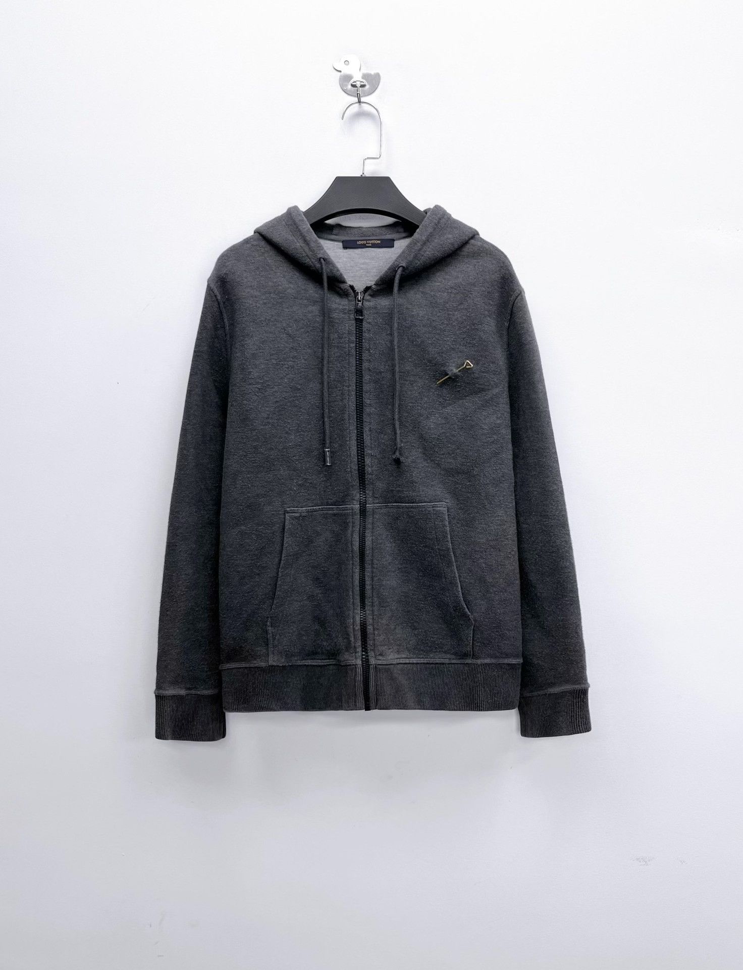 Louis Vuitton Louis Vuitton Gray Zip Hoodie Jacket Size US S / EU 44-46 / 1 - 1 Thumbnail