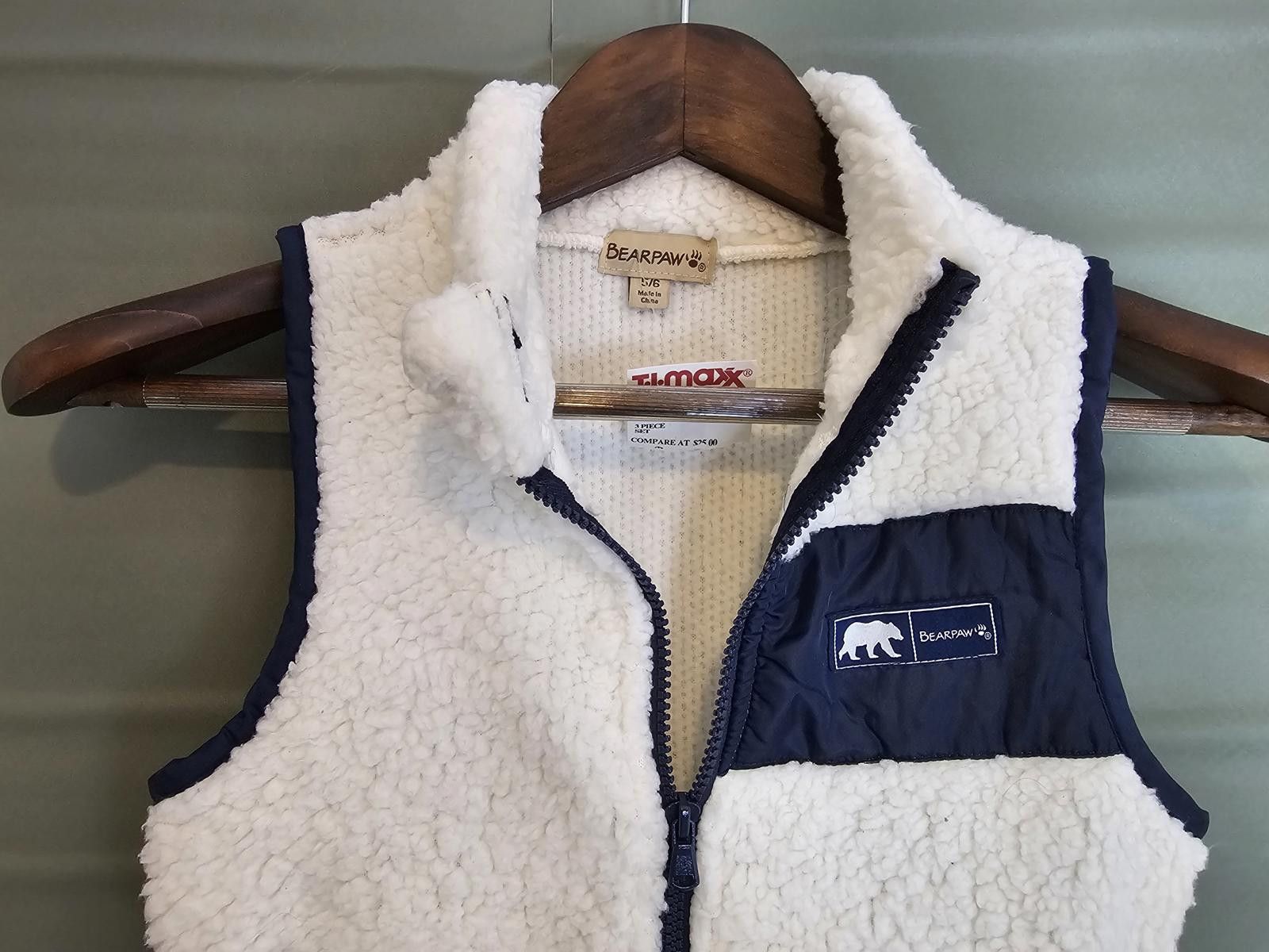 Designer NWT Bearpaw Vest Blue White Baby Boy Size 5/6 Sherpa Size ONE SIZE - 3 Thumbnail