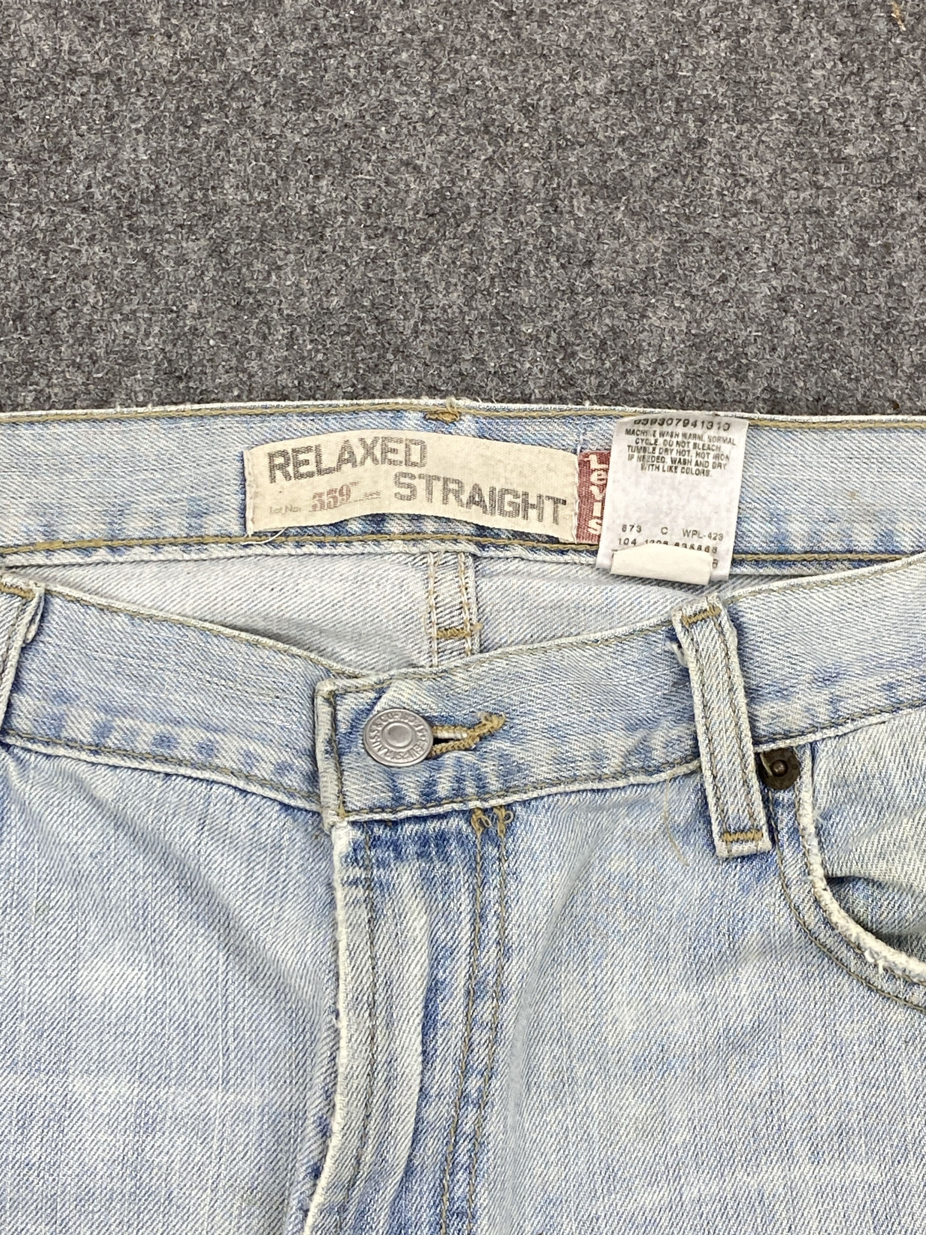 Levi's × Vintage Vintage Levis 559 Light Washed Jeans DP2337 Size US 33 - 9 Thumbnail