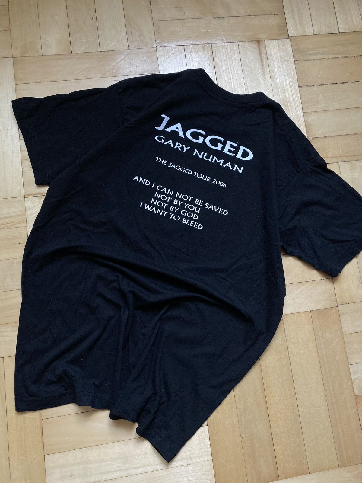 Band Tees × Vintage Vintage Gary Numan “JAGGED” Tee Shirt Size US XL / EU 56 / 4 - 4 Thumbnail