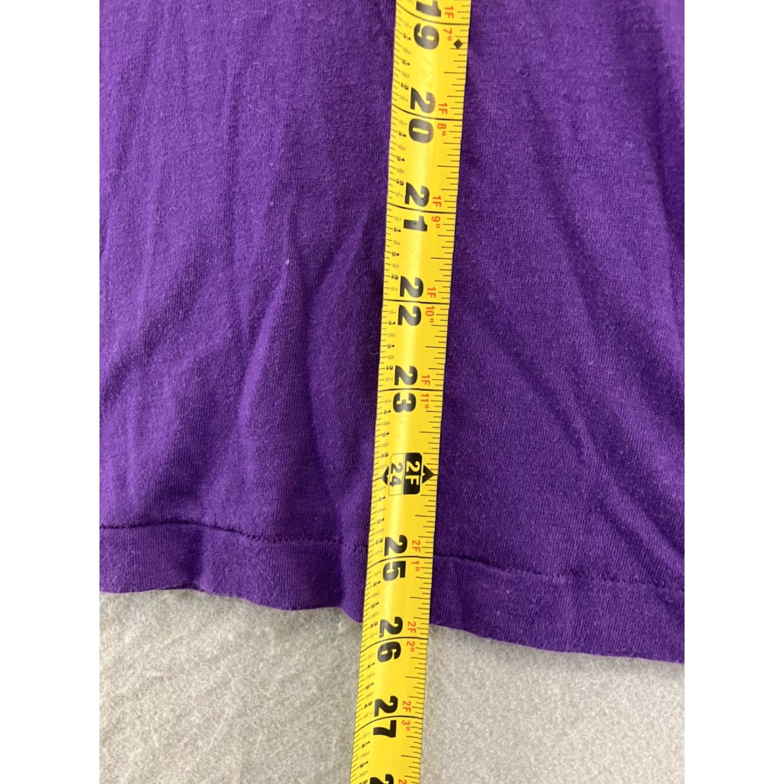Vintage VINTAGE The 1982 Worlds Fair Knoxville Tennessee Graphic T-Shirt Adult Small Purple Size US S / EU 44-46 / 1 - 5 Thumbnail