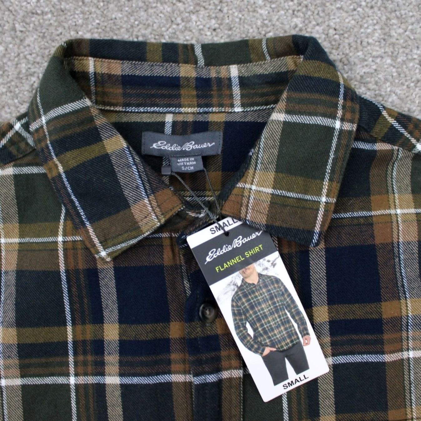 Eddie Bauer Eddie Bauer Flannel Shirt Men Short? No, use Size S: Eddie Bauer Flannel Shirt Green Plaid L/S Button-Up 100% Cotton Adult Small Regular Fits Mens Size US S / EU 44-46 / 1 - 5 Thumbnail