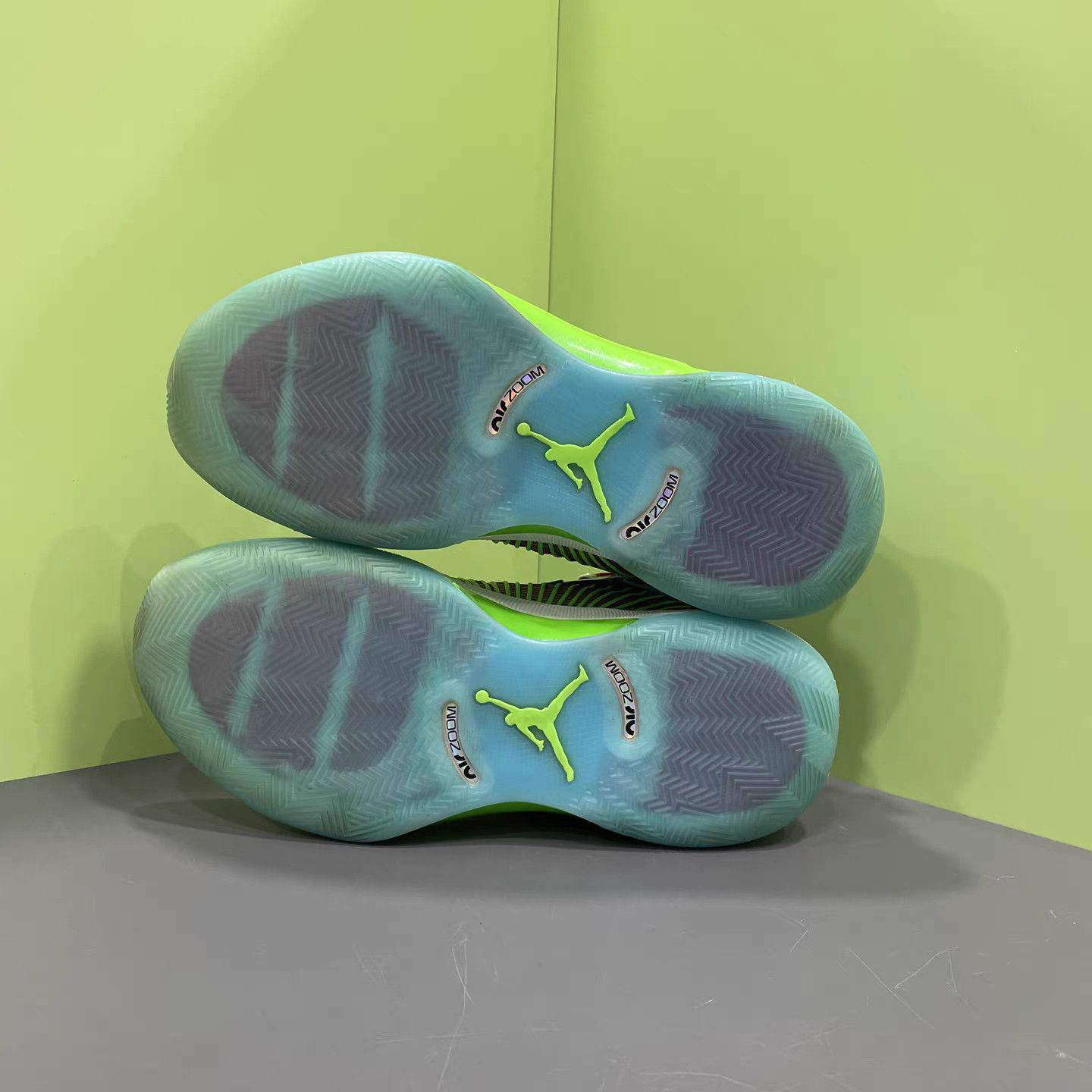 Jordan Brand Air Jordan 35 Tatum PE Blue/Green Basketball Shoes K15 Size US 9.5 / EU 42-43 - 8 Thumbnail