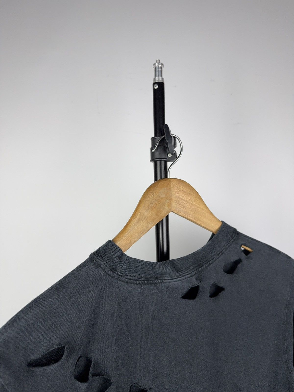 Nike 00s Nike Black Distressed Tee Central Swoosh Y2K Grunge Size US XS / EU 42 / 0 - 12 Thumbnail