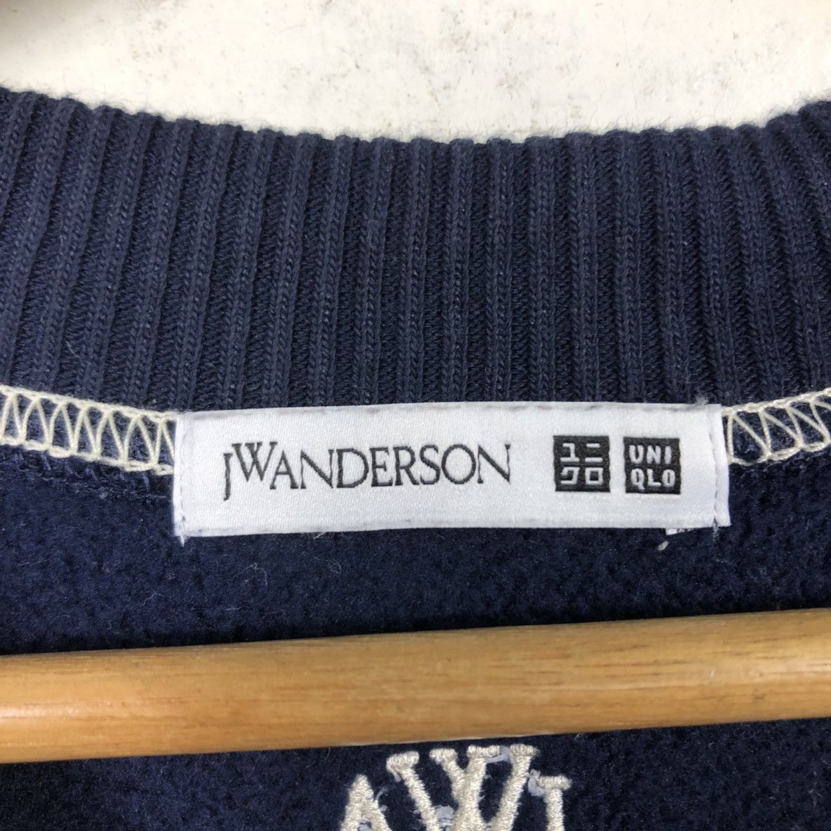 JW Anderson 📌Vintage Fleece Sweatshirt J.W.Anderson Uniqlo Japan Size US M / EU 48-50 / 2 - 13 Thumbnail