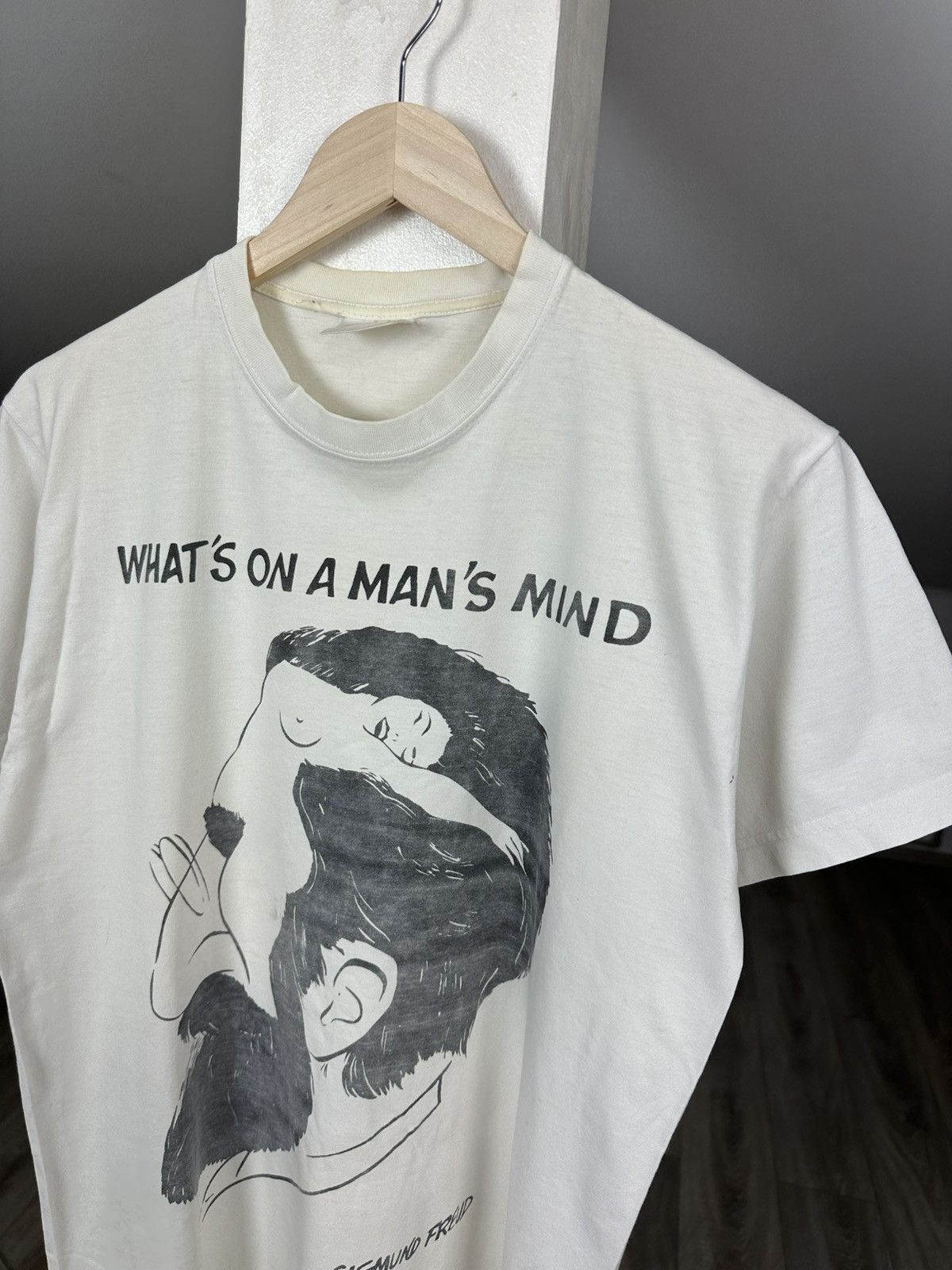 Unsound Rags Sigmund Freud Whats On A Mens Mind RARE Vintage Tee 1990s Size US M / EU 48-50 / 2 - 4 Thumbnail