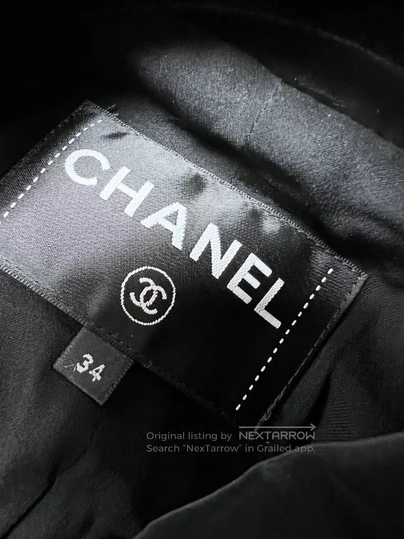 Chanel Chanel Double-layer technology fabric camelia button windb Size XXS / US 00 / IT 34 - 5 Thumbnail