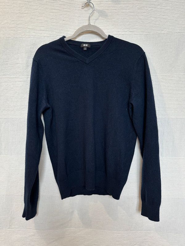 Uniqlo 100% Cashmere sweater Size M / US 6-8 / IT 42-44 - 9 Thumbnail