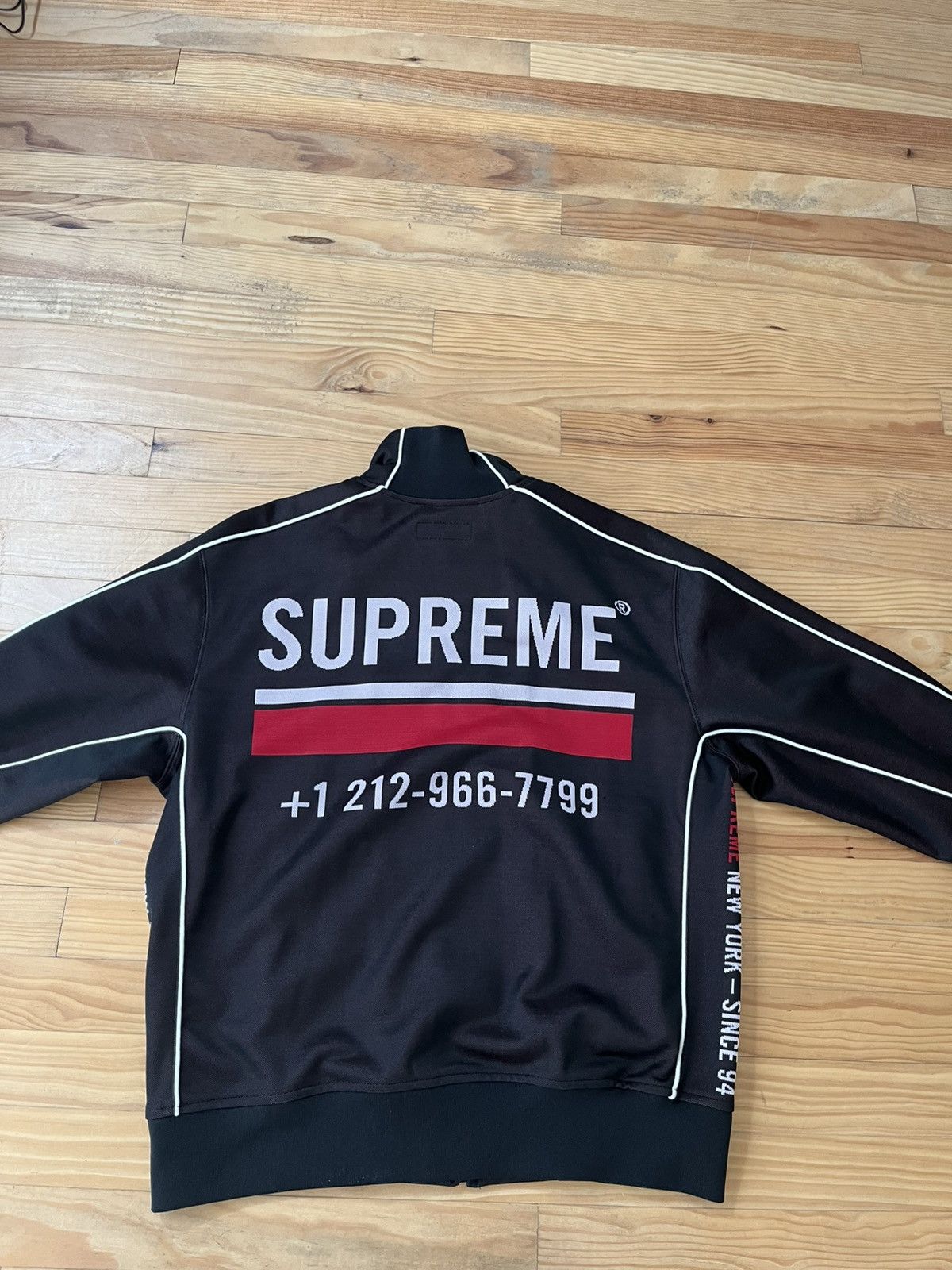 Supreme Supreme World Famous Jacquard Track Jacket Size US S / EU 44-46 / 1 - 4 Thumbnail
