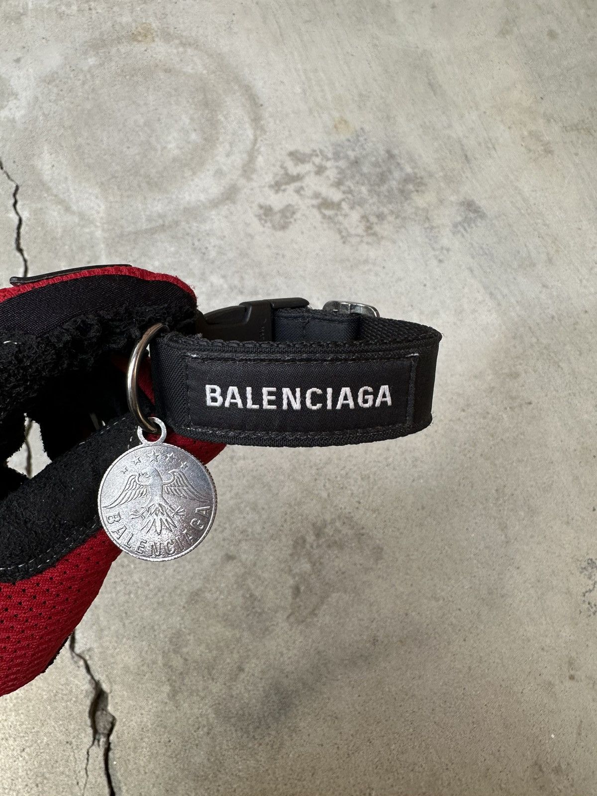 Balenciaga Balenciaga Collar Bracelet Size ONE SIZE - 1 Thumbnail