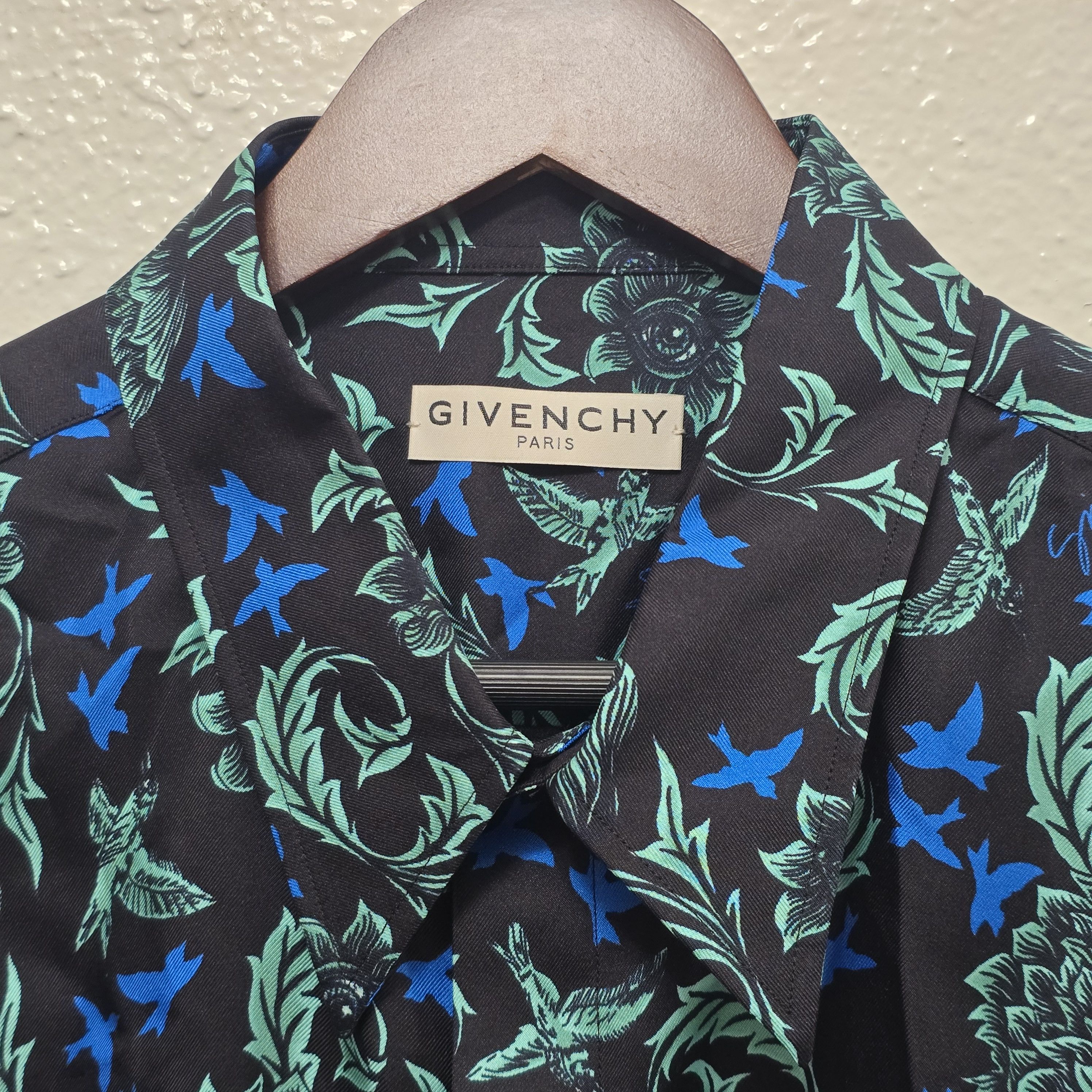 Givenchy Silk floral shirt Size US XL / EU 56 / 4 - 3 Thumbnail