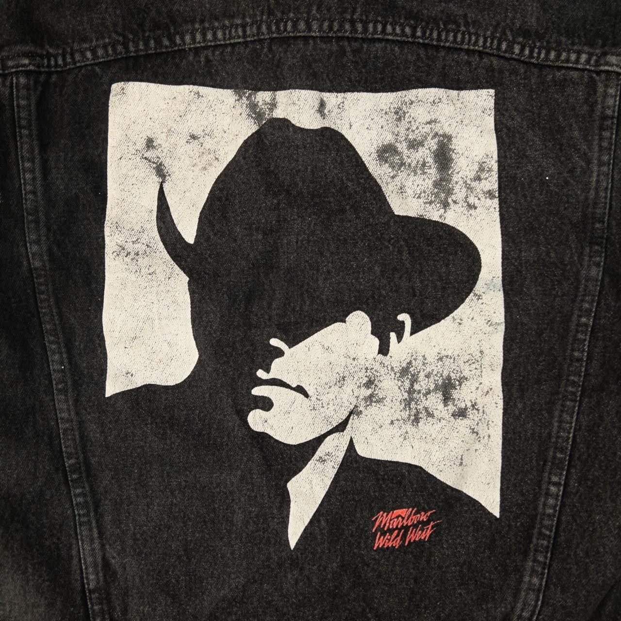 Marlboro Vintage Marlboro Wild West Printed Denim Jacket Size L Size US L / EU 52-54 / 3 - 5 Thumbnail