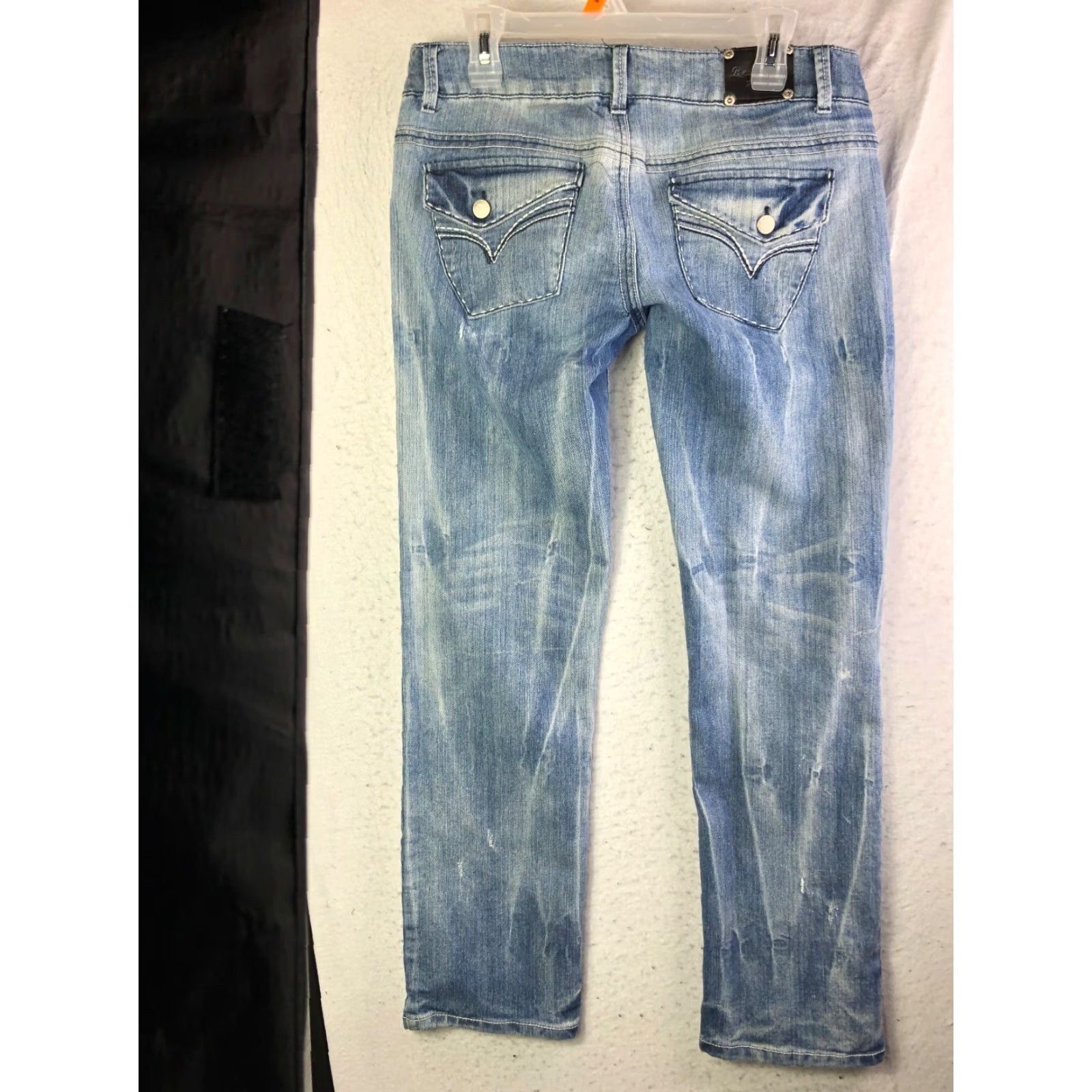Denime Red Rivet Womens Jeans Mid Rise Medium Wash Blue Denim Size 11 Straight Cotton Denim 29in Inseam Womens Size 32" / US 10 / IT 46 - 5 Thumbnail