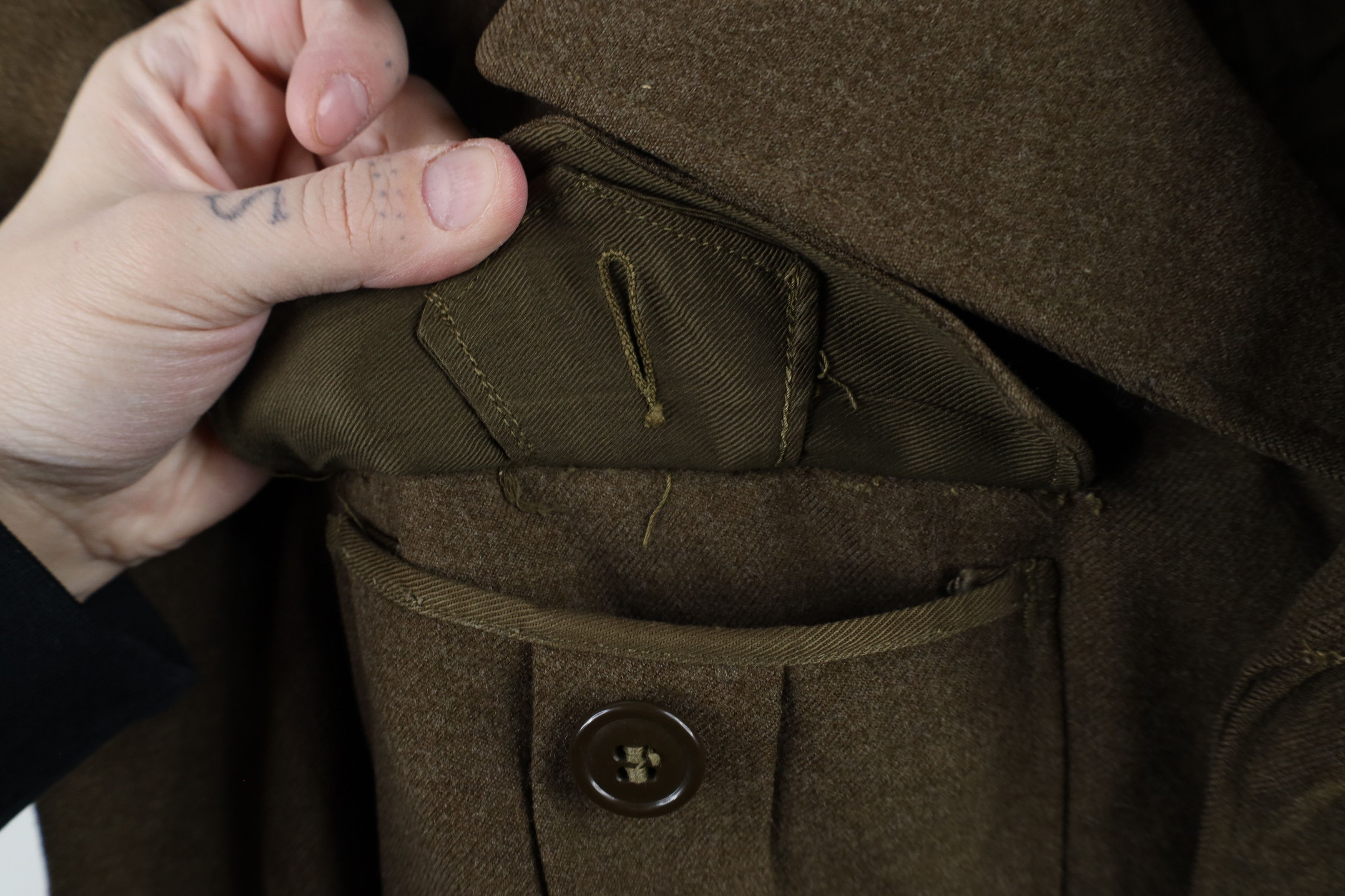 Vintage Vintage 40s World War II Military Wool OD Field Jacket USA Size US L / EU 52-54 / 3 - 9 Thumbnail