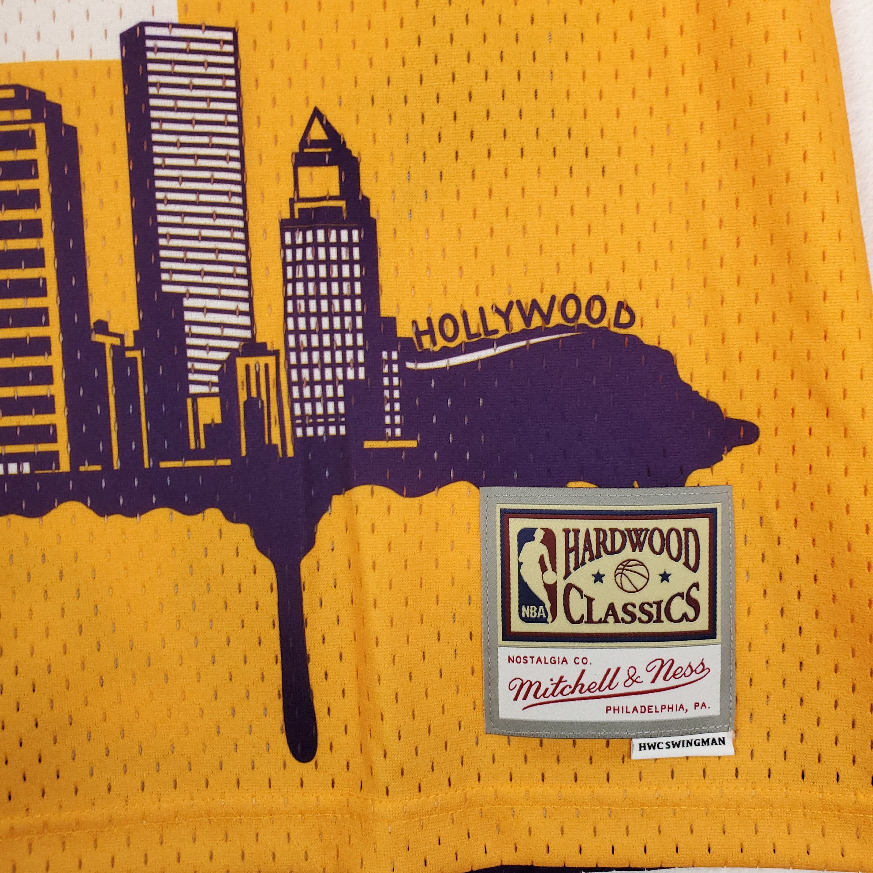 Mitchell & Ness LA Lakers Tats Cru Mitchell & Ness NBA Jersey Large Size US L / EU 52-54 / 3 - 5 Thumbnail