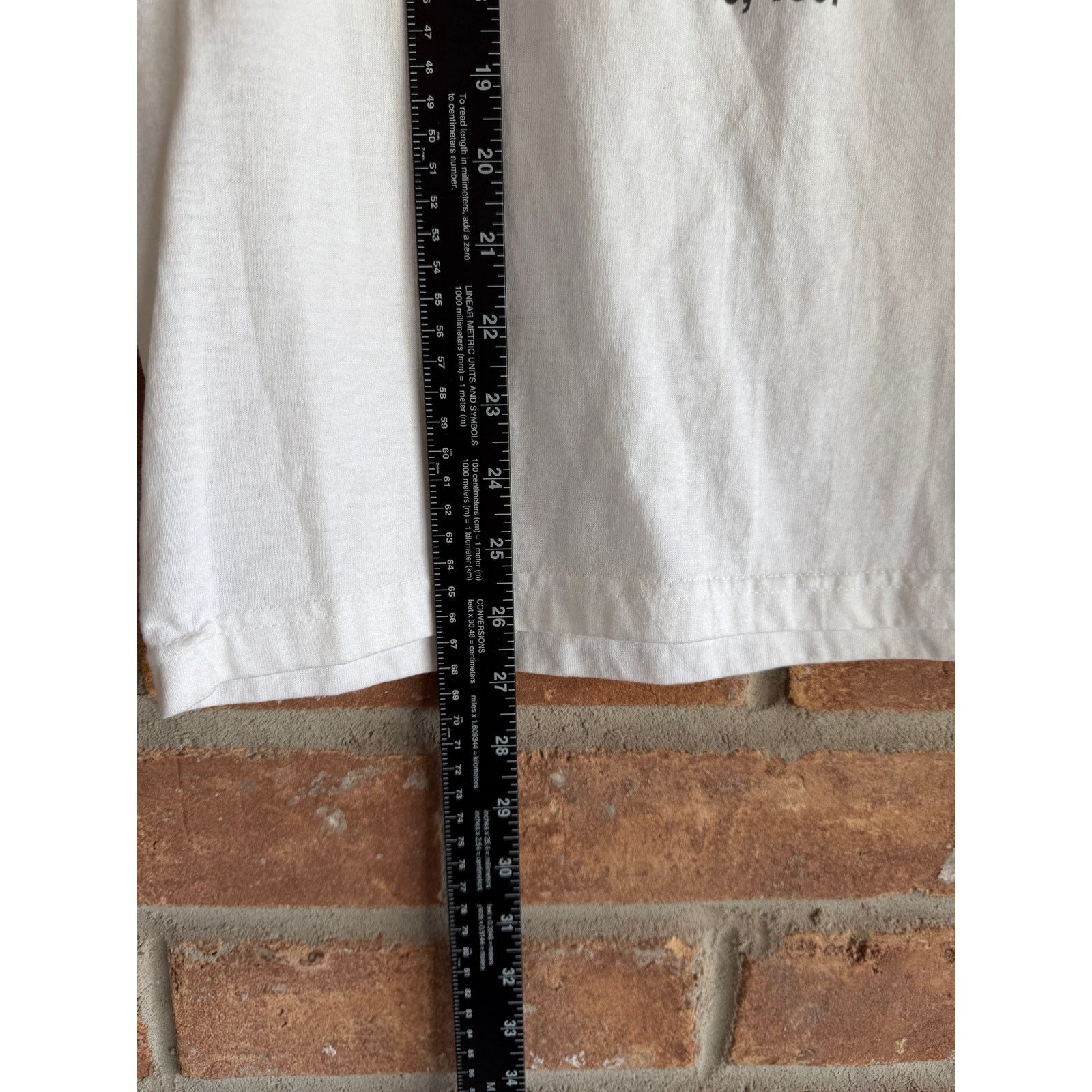 Fruit Of The Loom Vintage 1997 Multicultural Youth Summit Tee USA Size US S / EU 44-46 / 1 - 5 Thumbnail