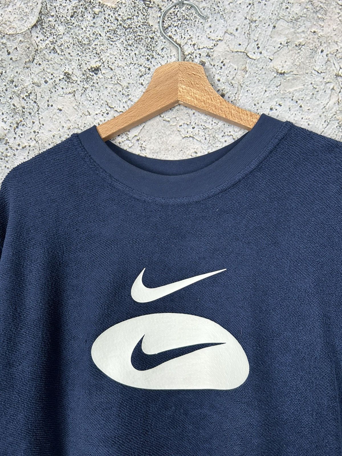 Nike Nike Center Double Swoosh Streetwear Hype Sportswear Size US L / EU 52-54 / 3 - 3 Thumbnail