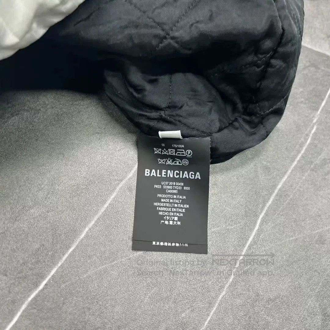Balenciaga Balenciaga White Embroidered Logo Jacket. Size US L / EU 52-54 / 3 - 7 Thumbnail