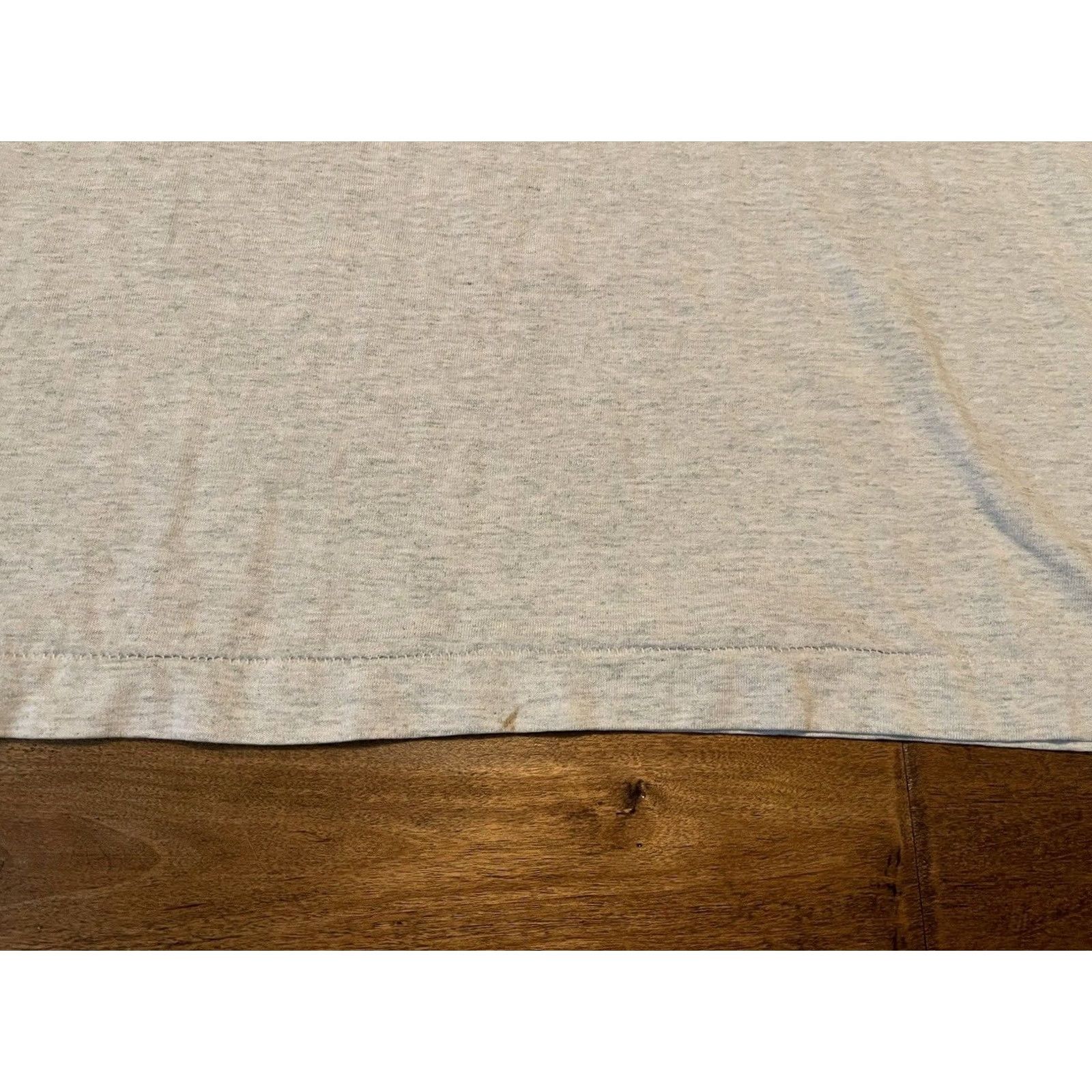 Fruit Of The Loom VINTAGE Looney Warner Brothers Tiny Toons Dizzy Devil Baseball T-Shirt 1993 Adult L Gray Size US L / EU 52-54 / 3 - 5 Thumbnail
