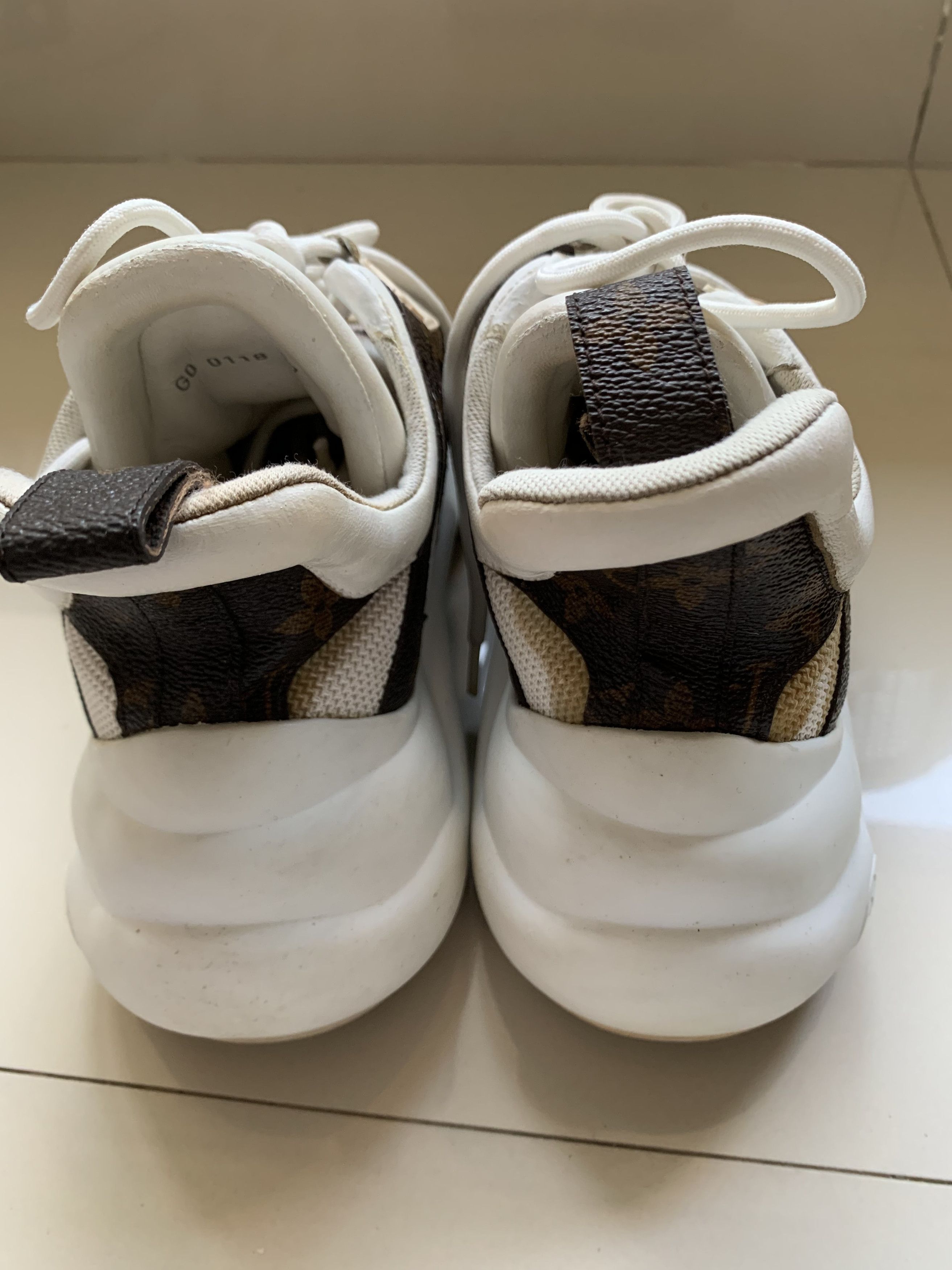 Louis Vuitton Authentic Louis Vuitton Archlight Sneakers 37 Size US 6.5 / IT 36.5 - 4 Thumbnail