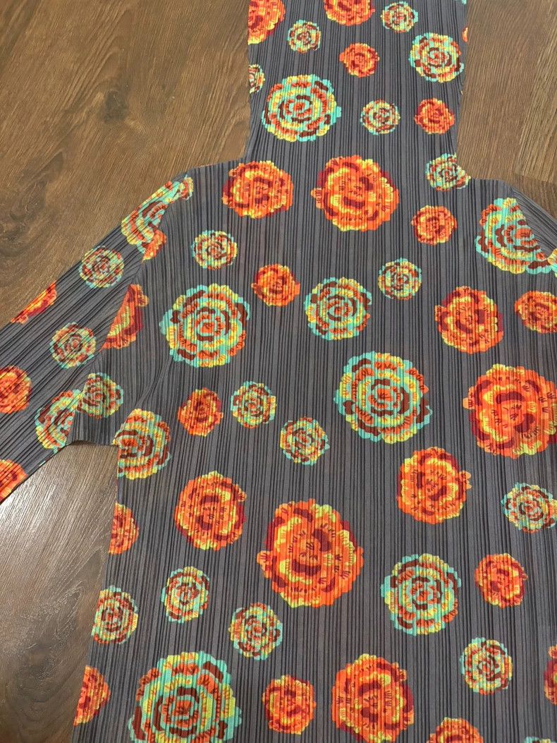 Other Issey Miyake/三宅一生 size:3 Rose pleated high-neck top Size L / US 10 / IT 46 - 2 Thumbnail