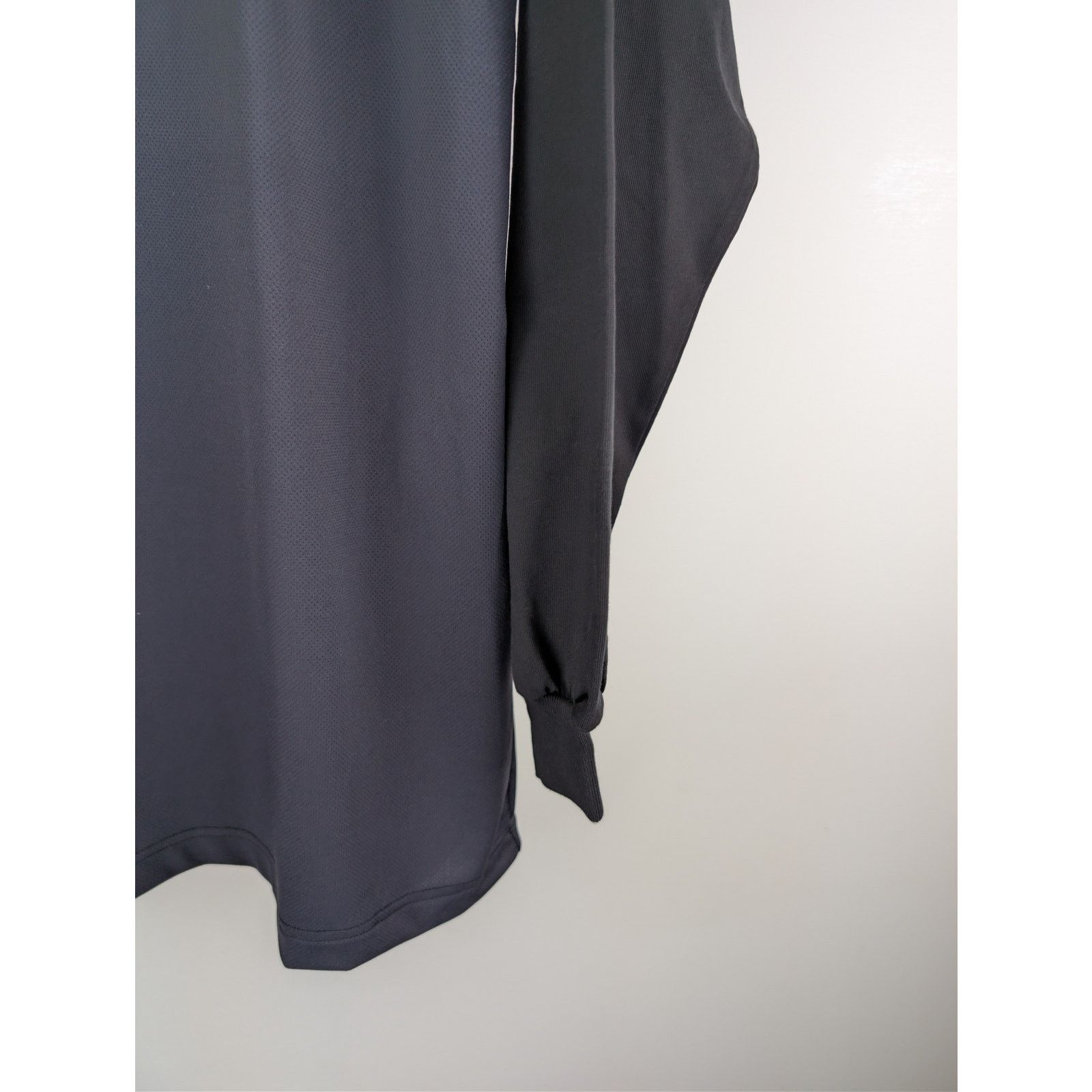 Balenciaga × Under Armour o1rshd1 Q:2 / Sporty Mesh UA Triple Layered T-Shirt in Black Size US S / EU 44-46 / 1 - 5 Thumbnail