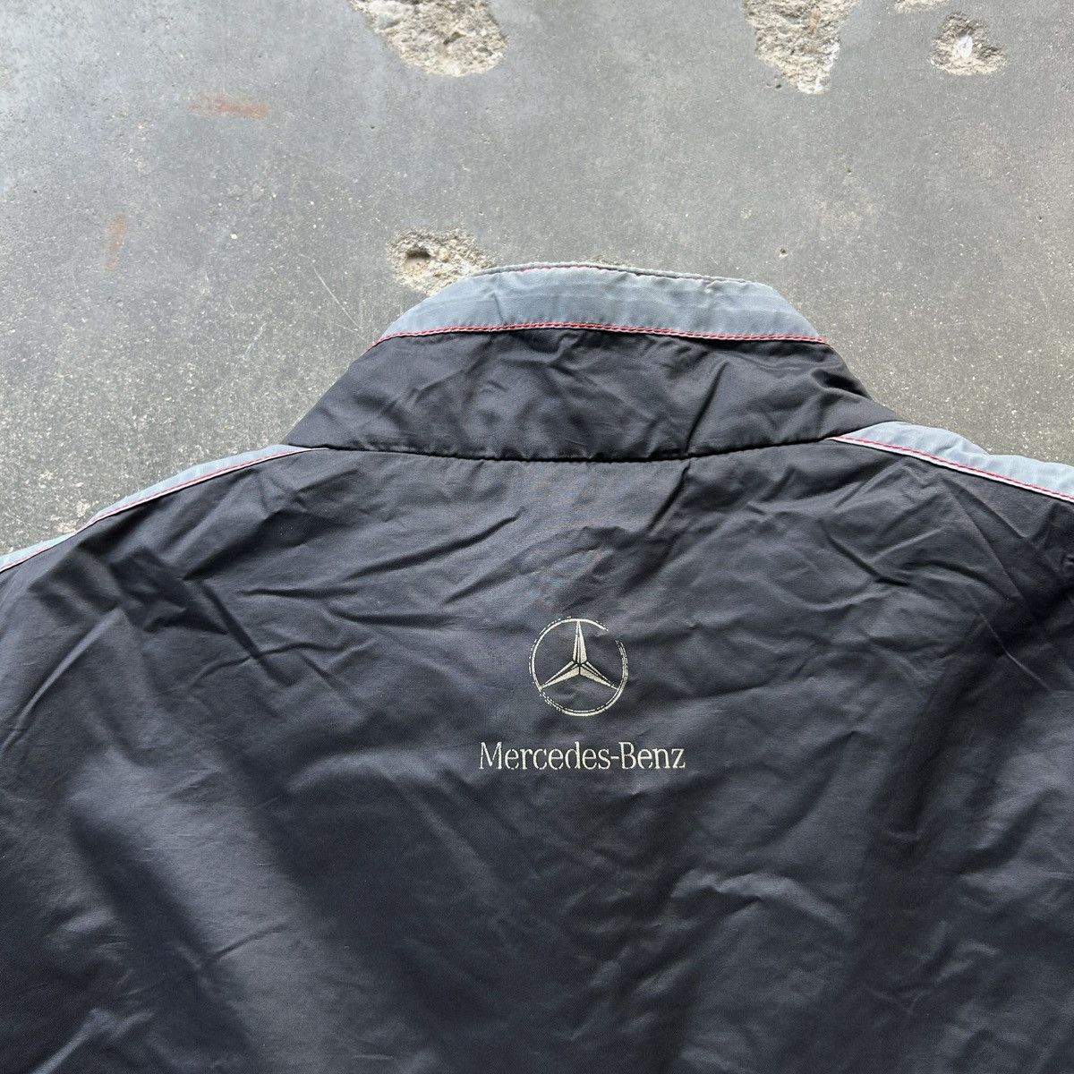 Formula 1 Mercedes Benz F1 Bomber Jacket XL Size US XXL / EU 58 / 5 - 2 Thumbnail