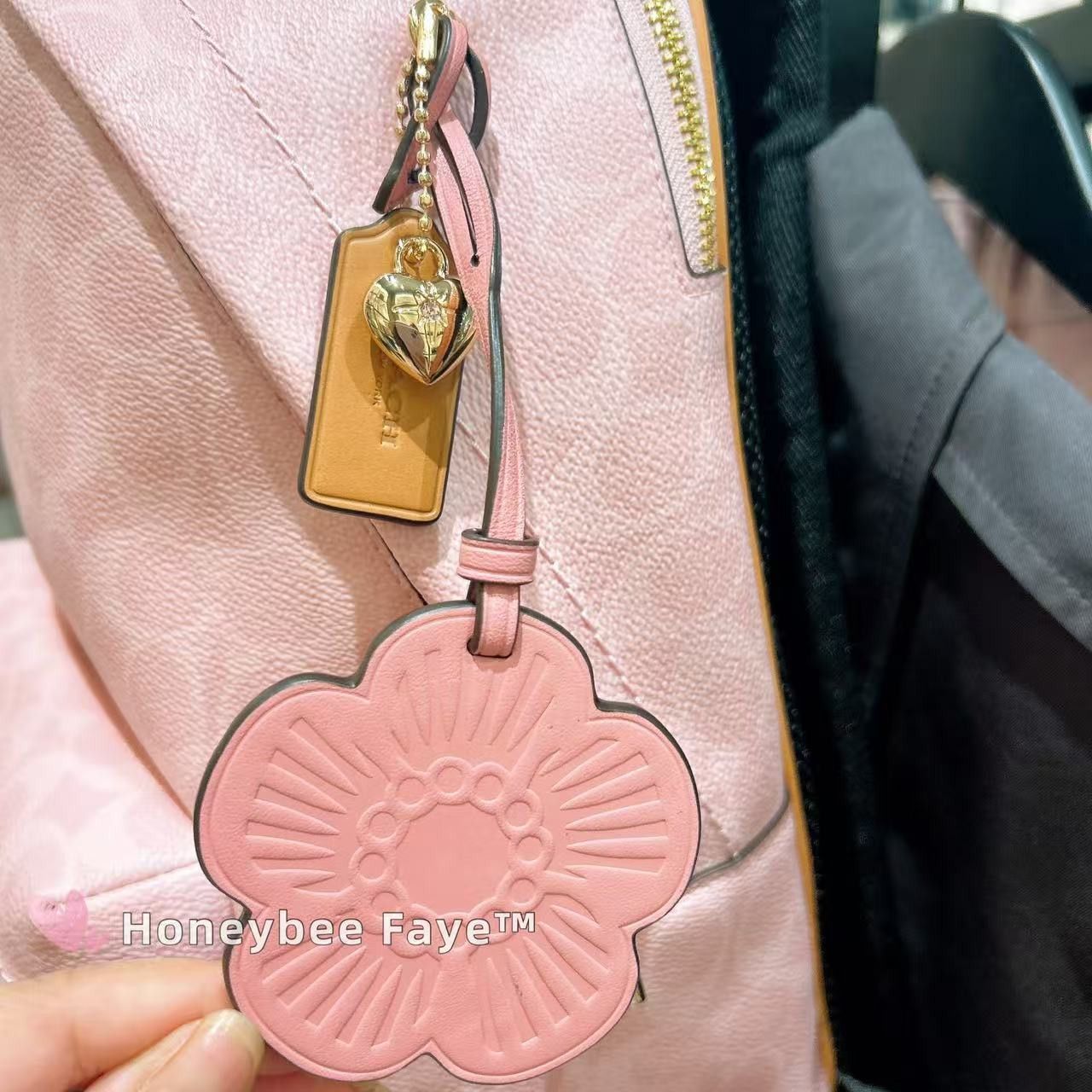 Coach Taylor Small Backpack In Signature Canvas With Charms CEF46 Size ONE SIZE - 5 Thumbnail