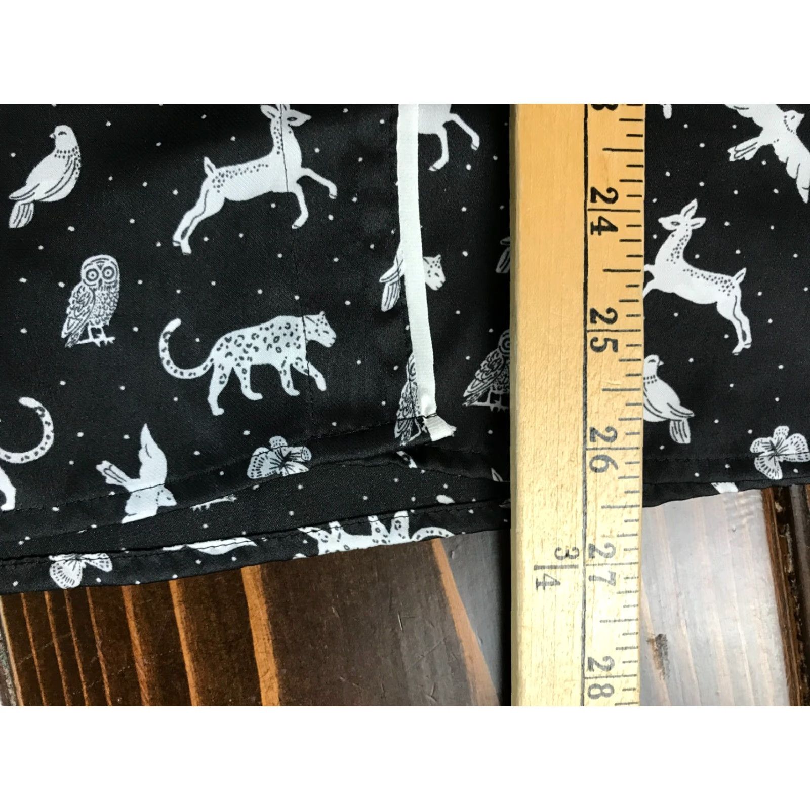 Loft LOFT Shirt Women’s Size Medium Black White Wildlife Sleepwear Button Up Size M / US 6-8 / IT 42-44 - 6 Thumbnail