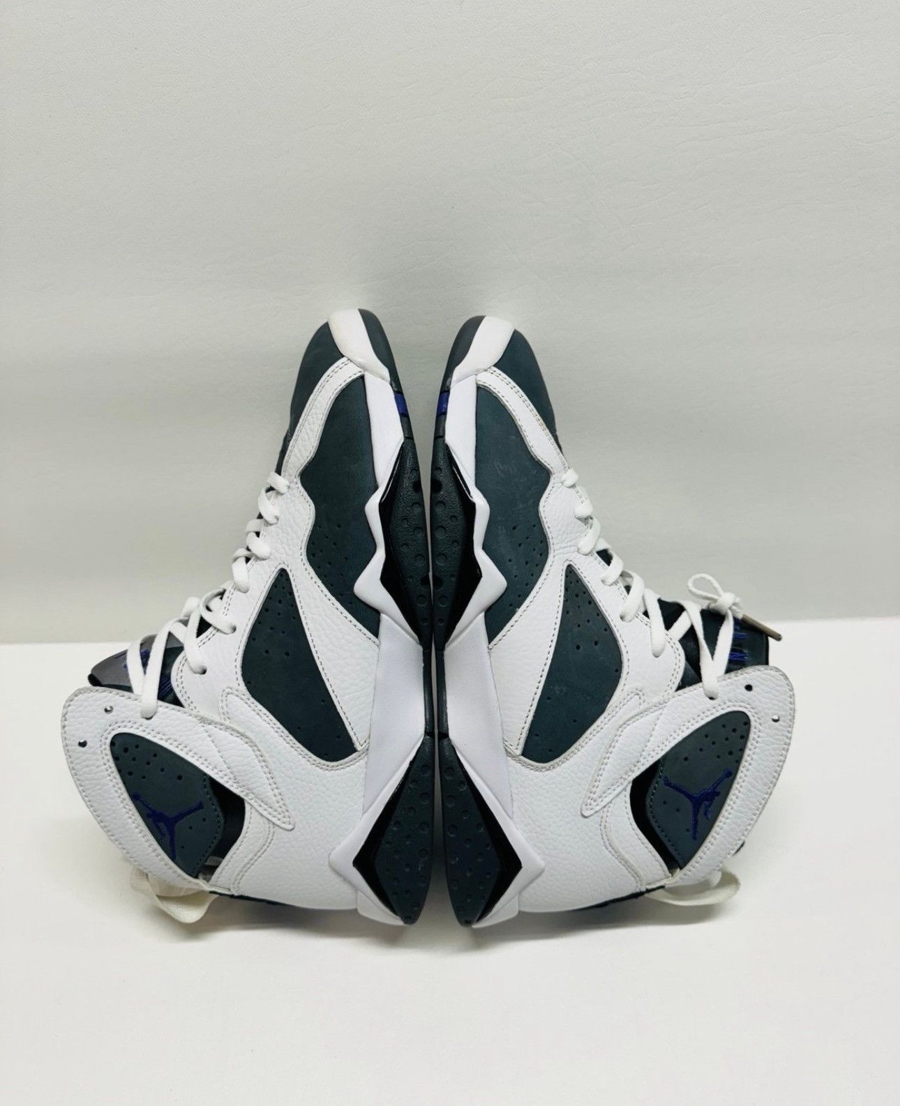 Jordan Brand Air Jordan 7 Retro Flint Grey/White Size US 10.5 / EU 43-44 - 2 Thumbnail