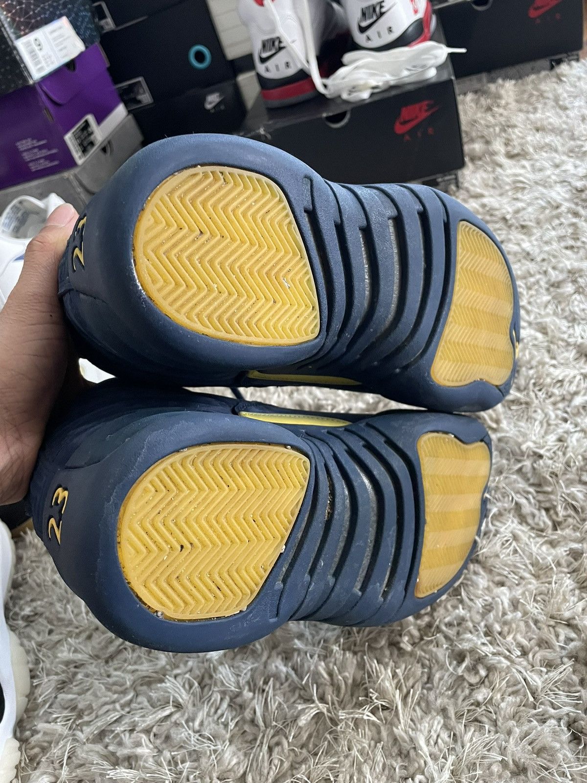 Jordan Brand Jordan 12 Michigan Size US 10 / EU 43 - 9 Thumbnail