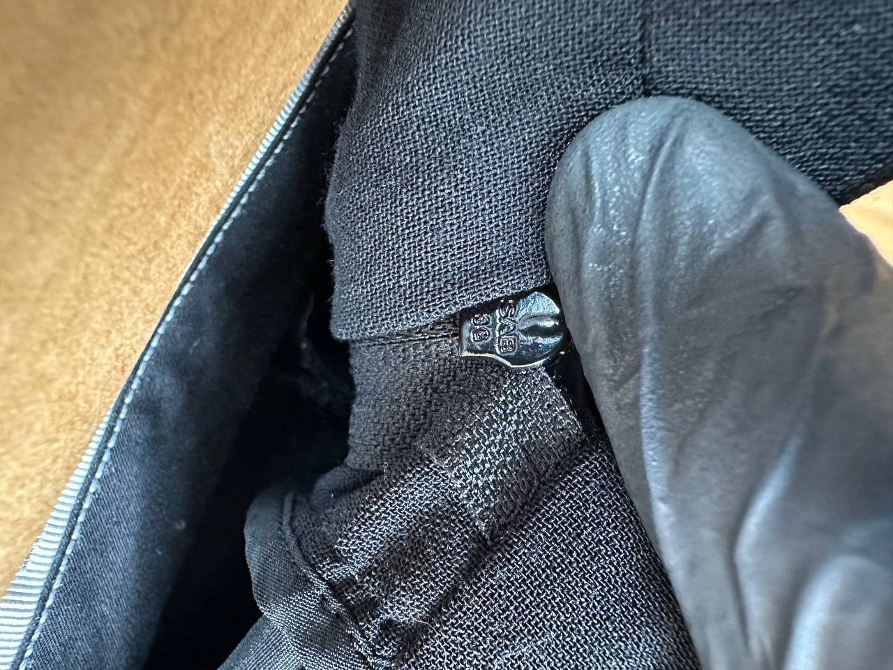 Max Mara Max Mara Tailored Slim-Fit Trousers Classic Italian Elegance Size 31" - 13 Thumbnail