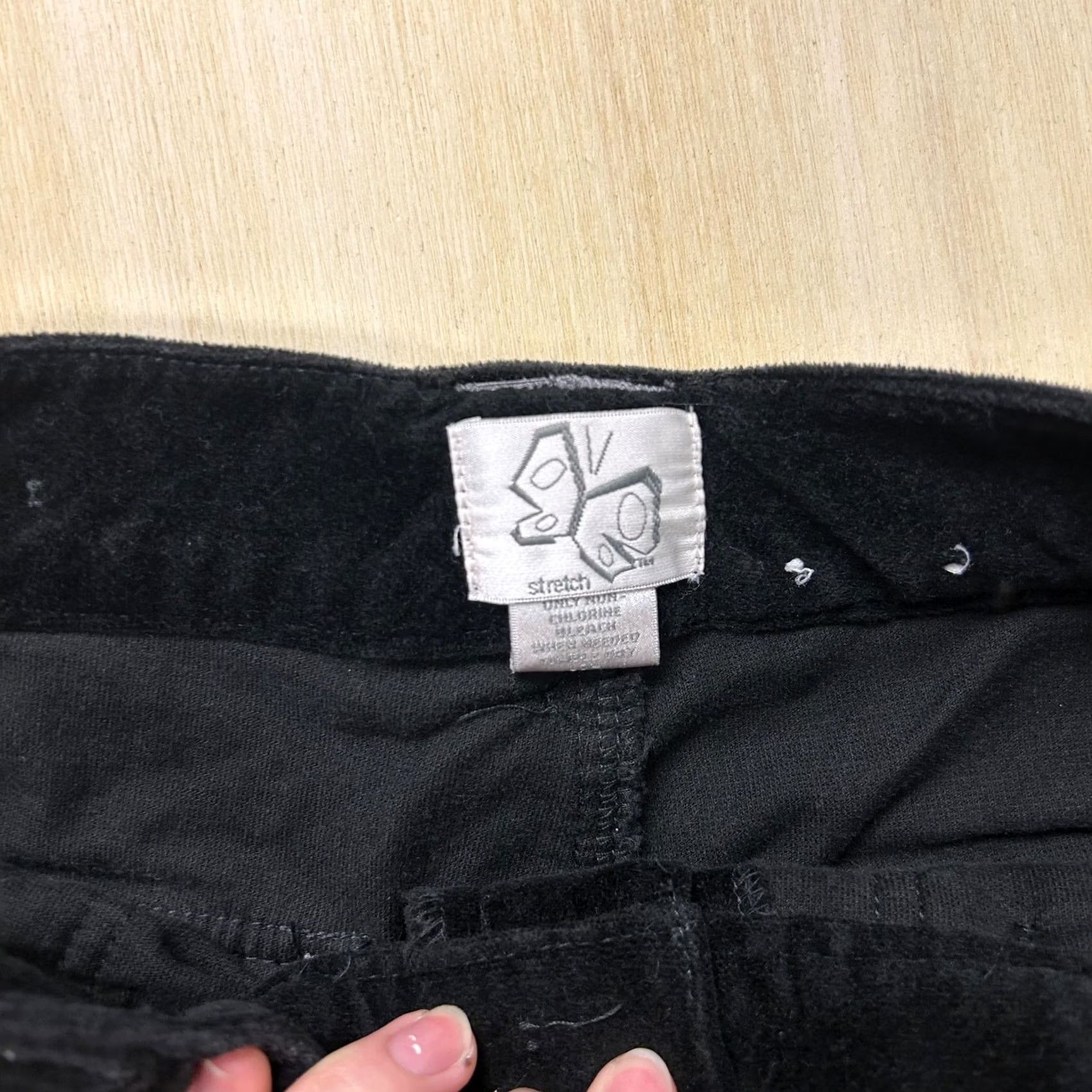 Velour Vintage Ava Pants Womens 32x31 Black Velour Bootcut Stretch Chino Size 32" / US 10 / IT 46 - 2 Thumbnail